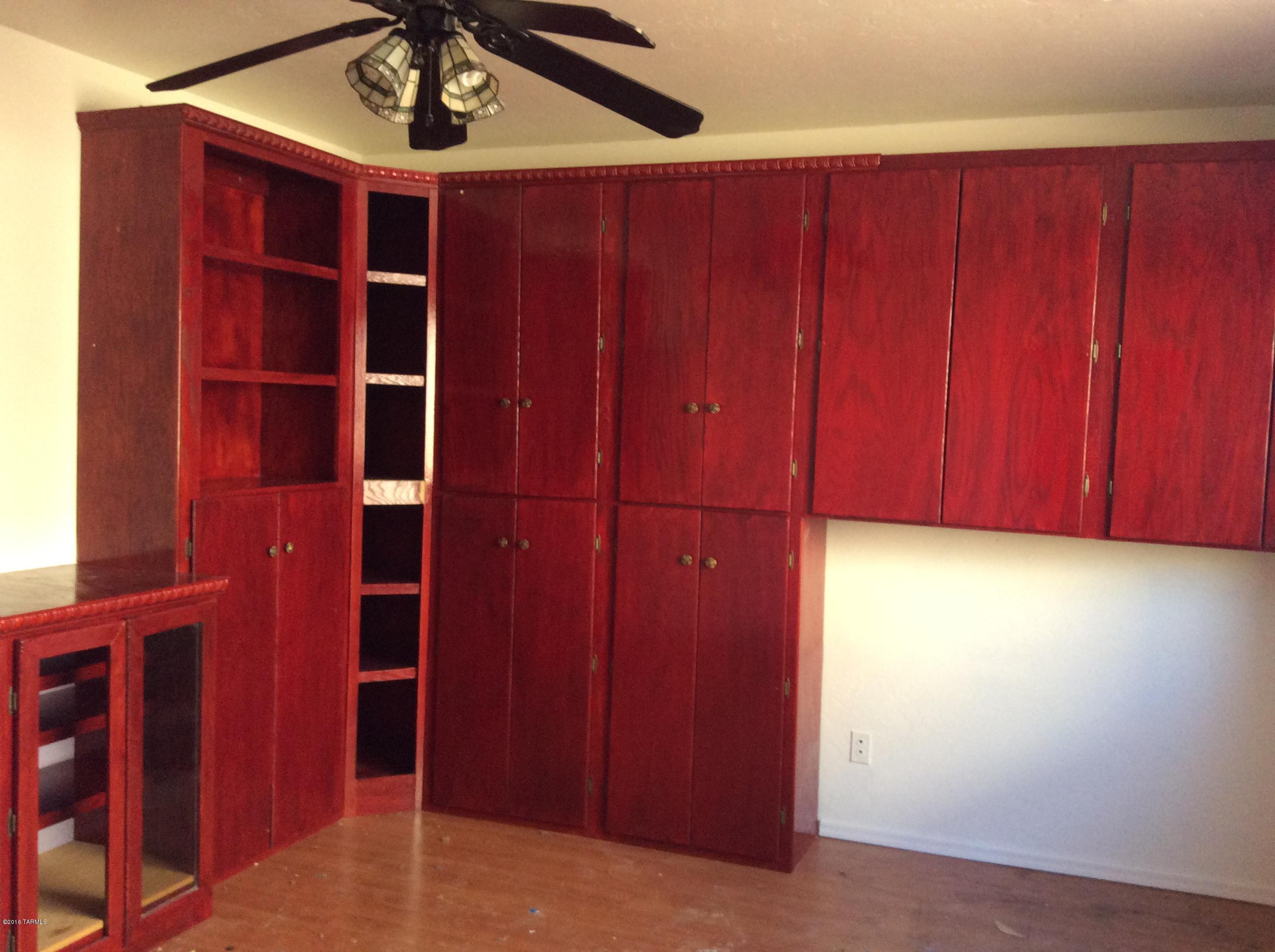 Desert Vista (1-205) - Residential Lease
