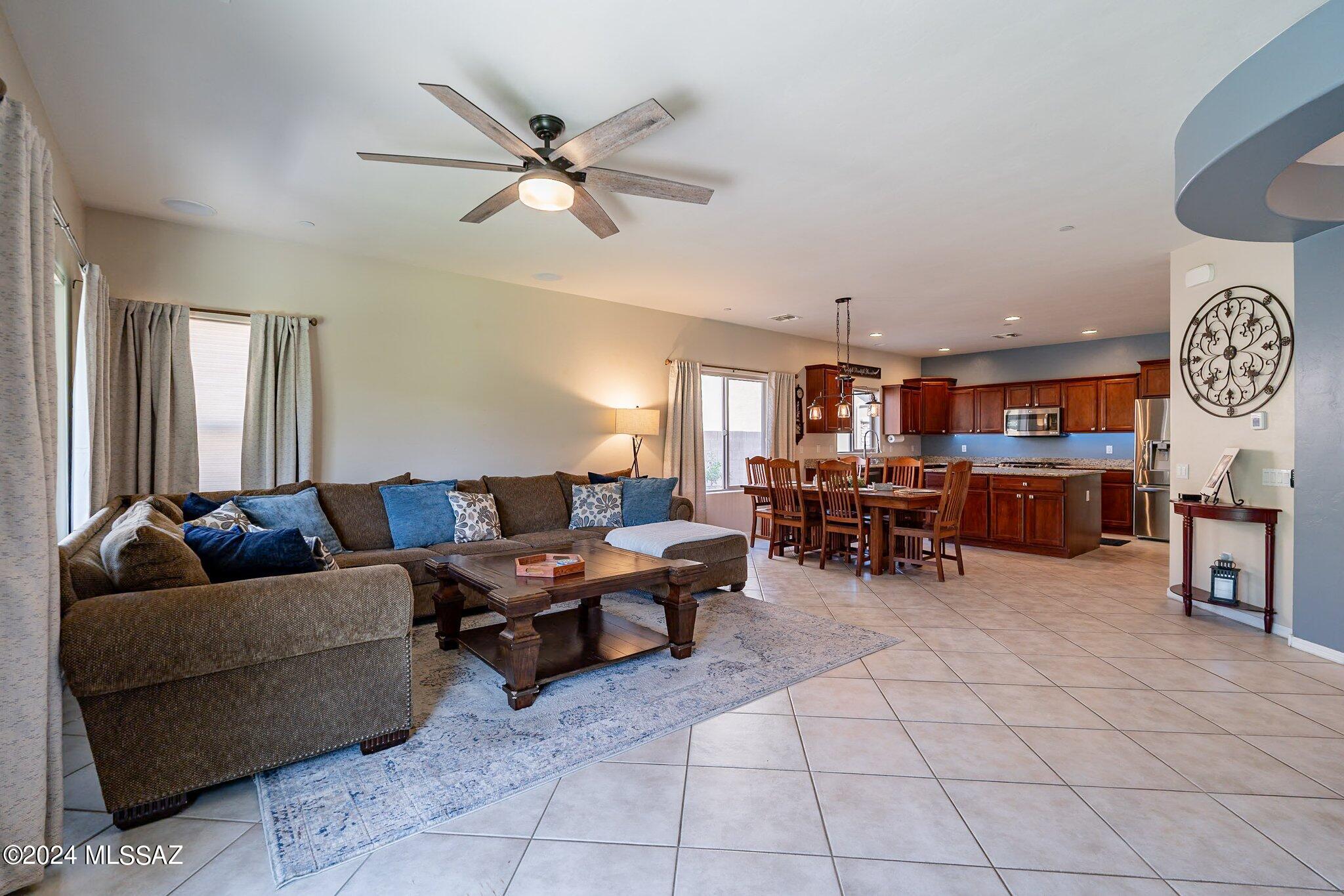 Sierra Morado Unit 2 East - Residential