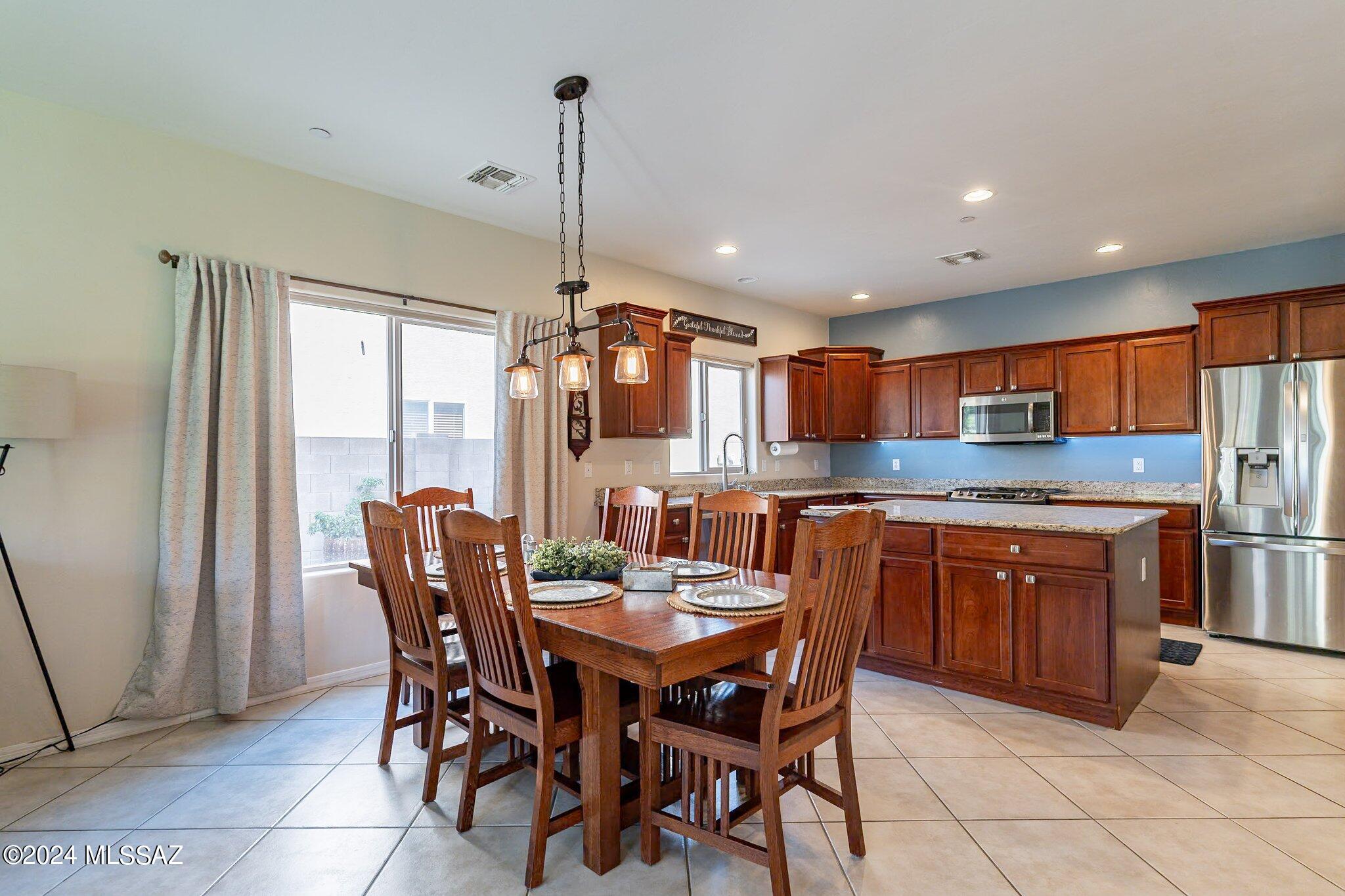 Sierra Morado Unit 2 East - Residential