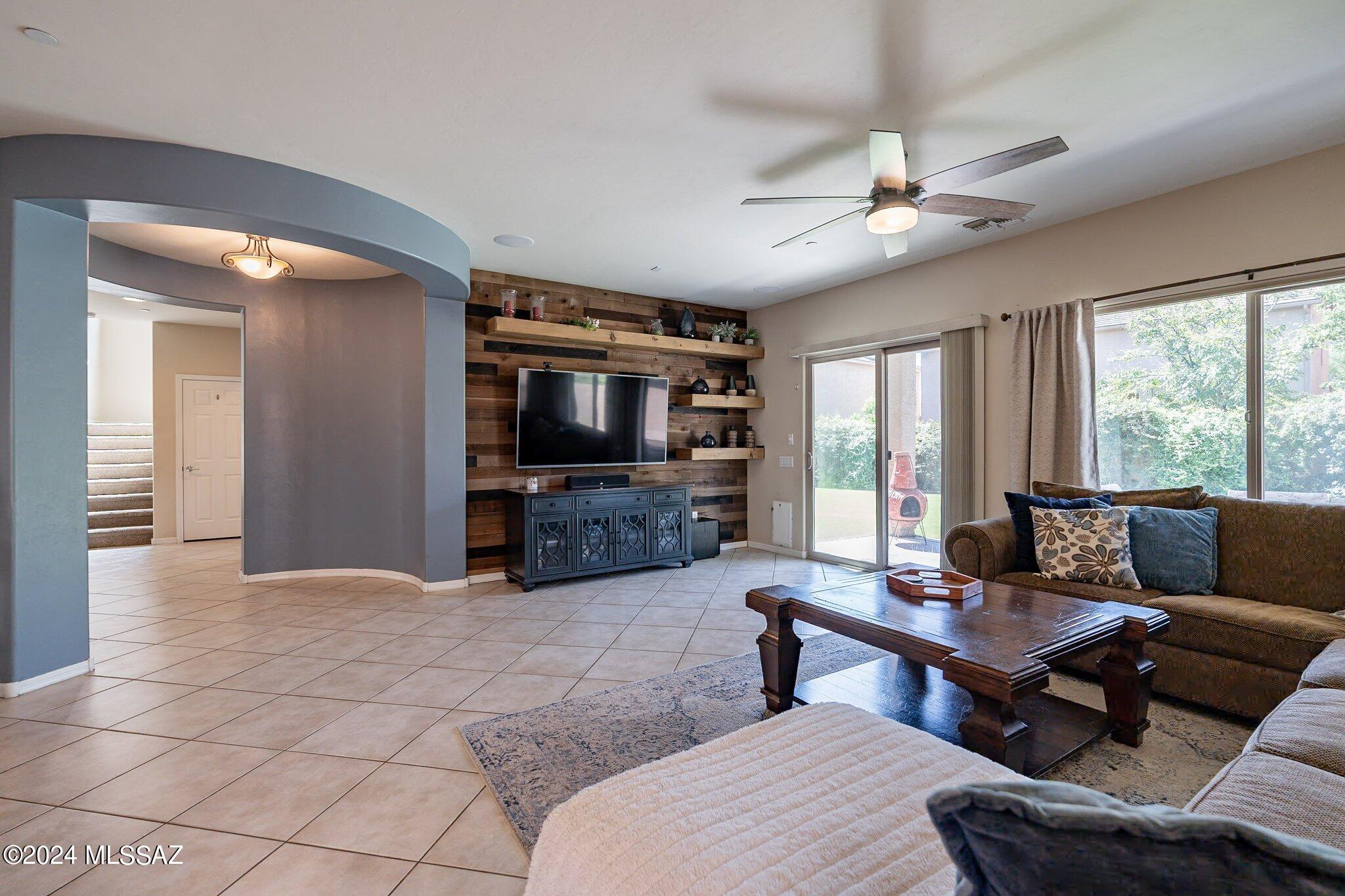 Sierra Morado Unit 2 East - Residential