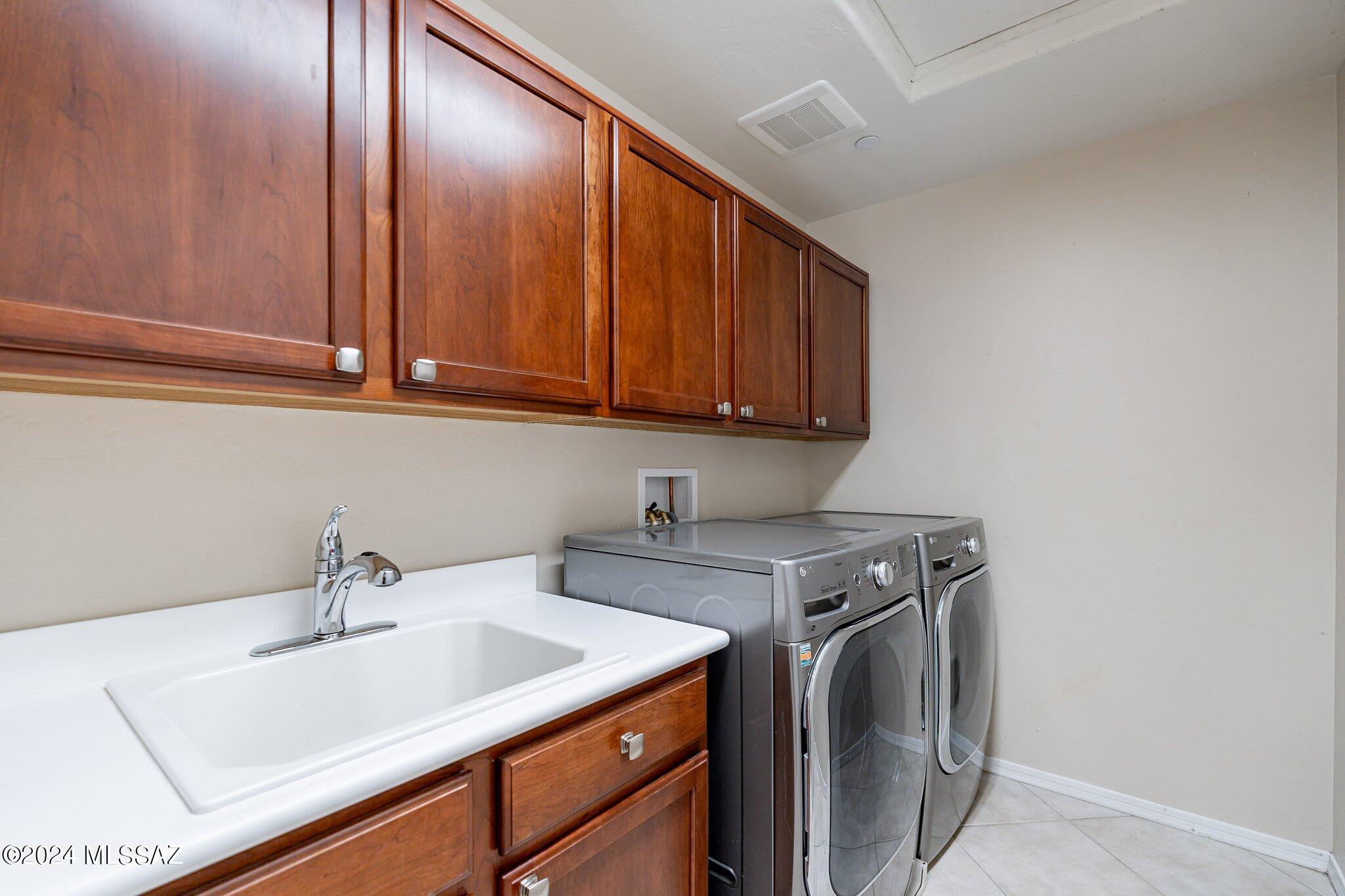Sierra Morado Unit 2 East - Residential