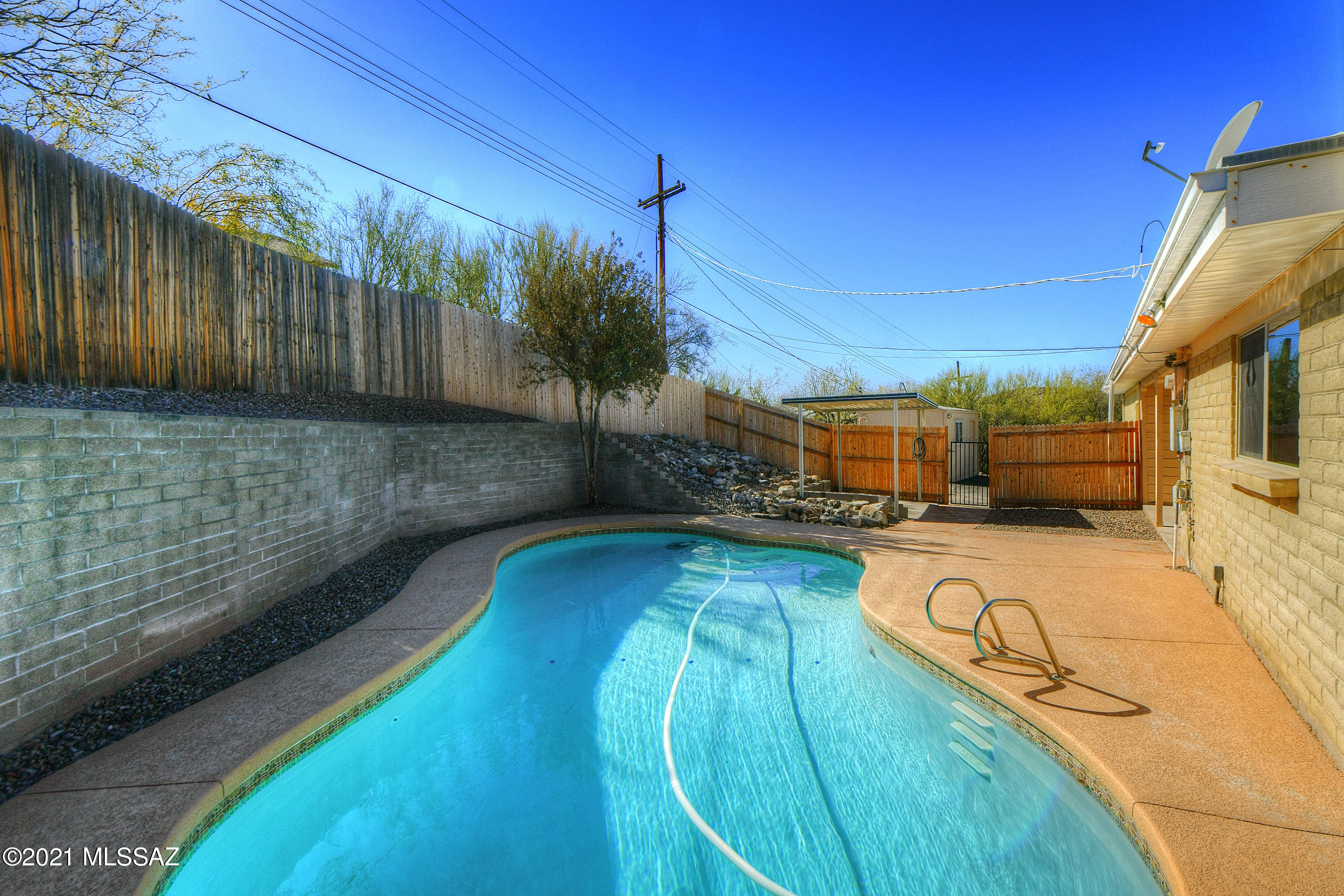 Bear Canyon Hills - Residential
