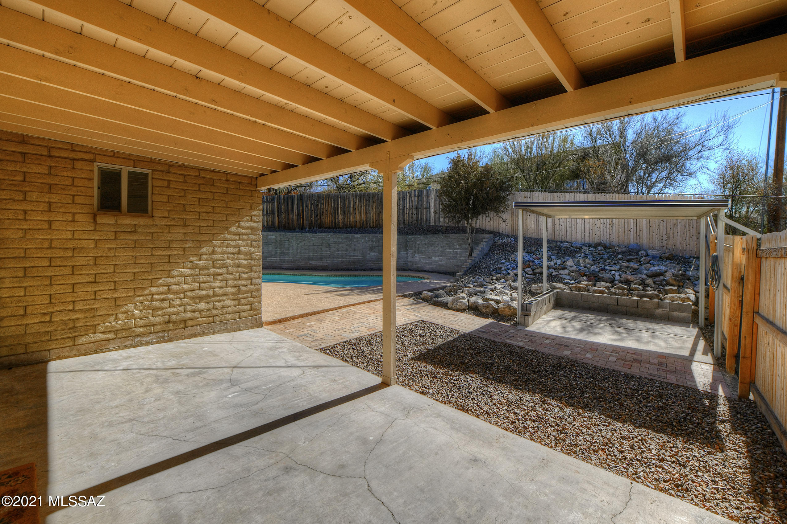 Bear Canyon Hills - Residential