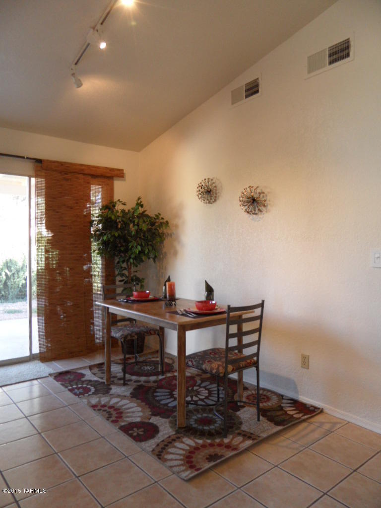 Rancho Tranquilo Este (1-60) - Residential