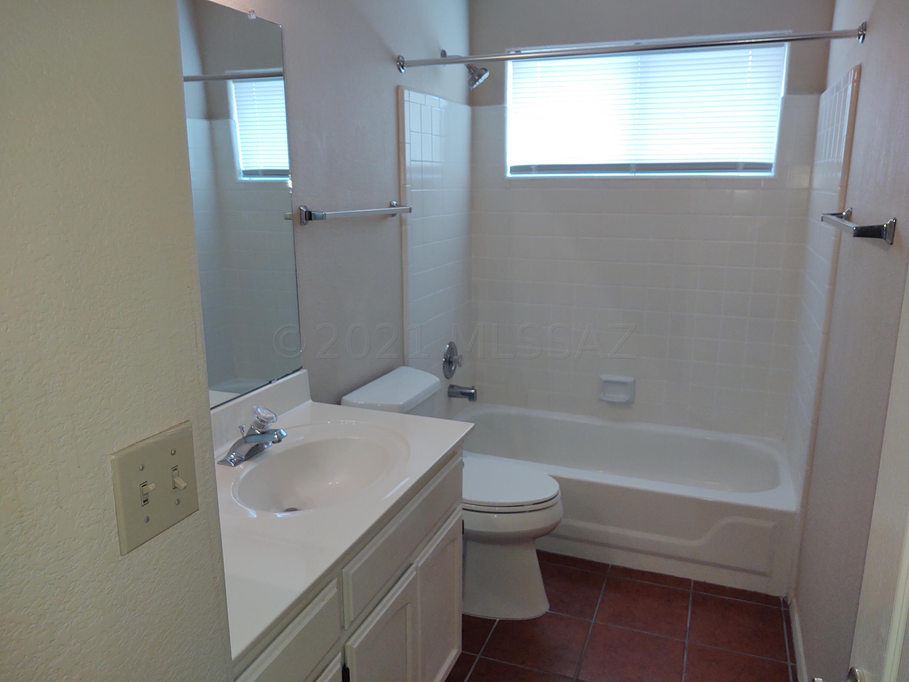 Colony At Oro Valley (The) - Residential Lease
