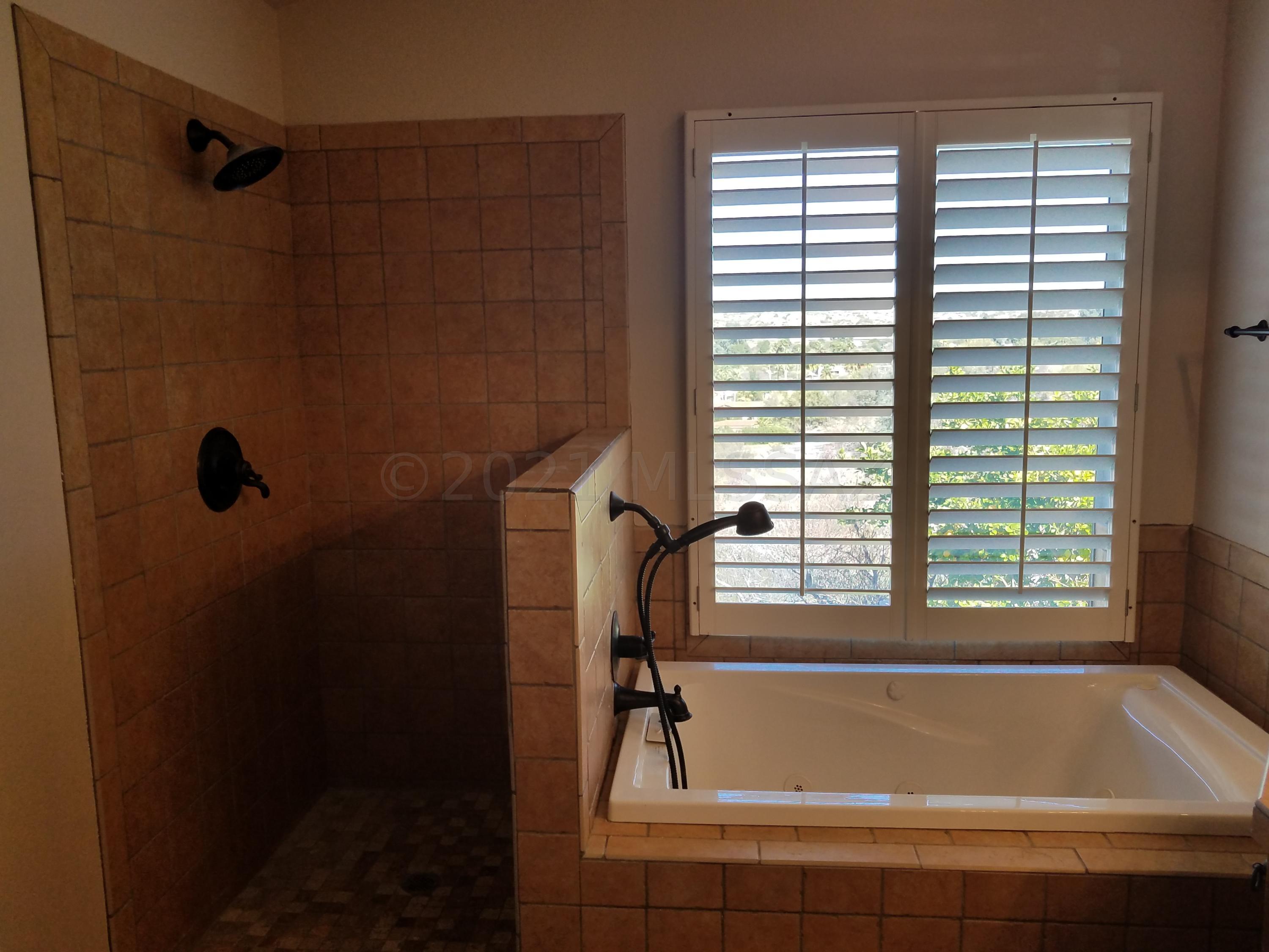 Colony At Oro Valley (The) - Residential Lease