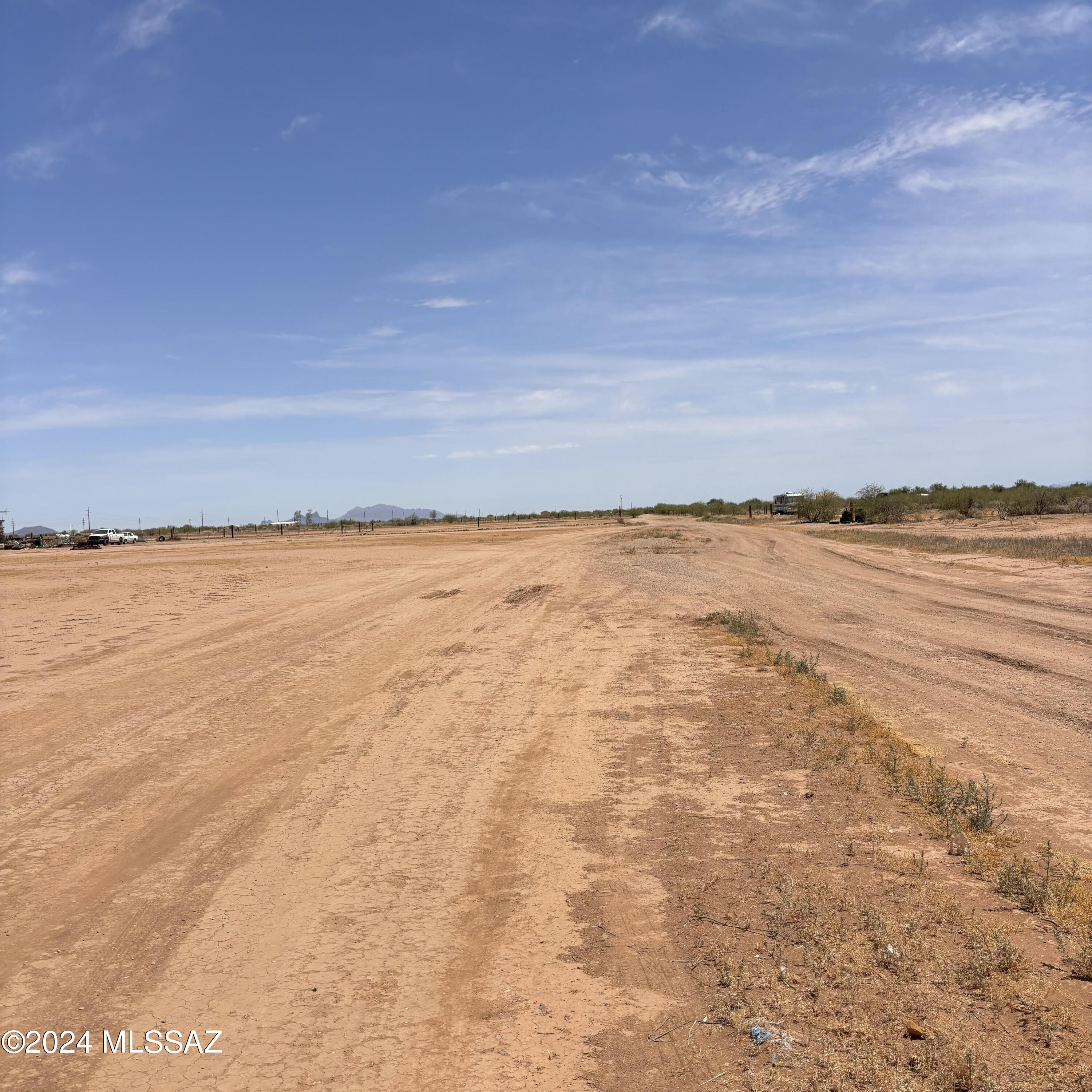 Avra Valley 9 - Land