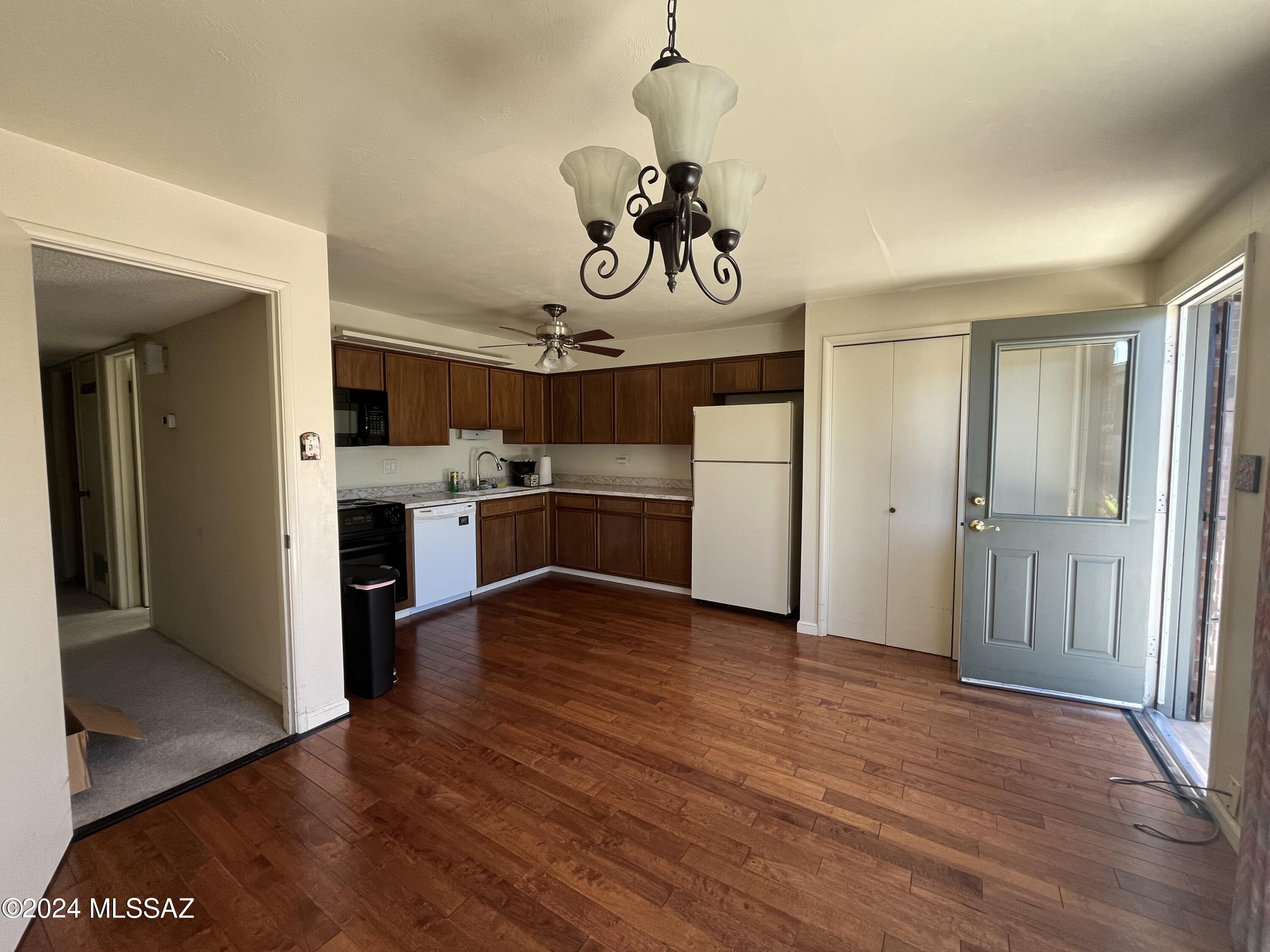 Fort Lowell Estates - Residential