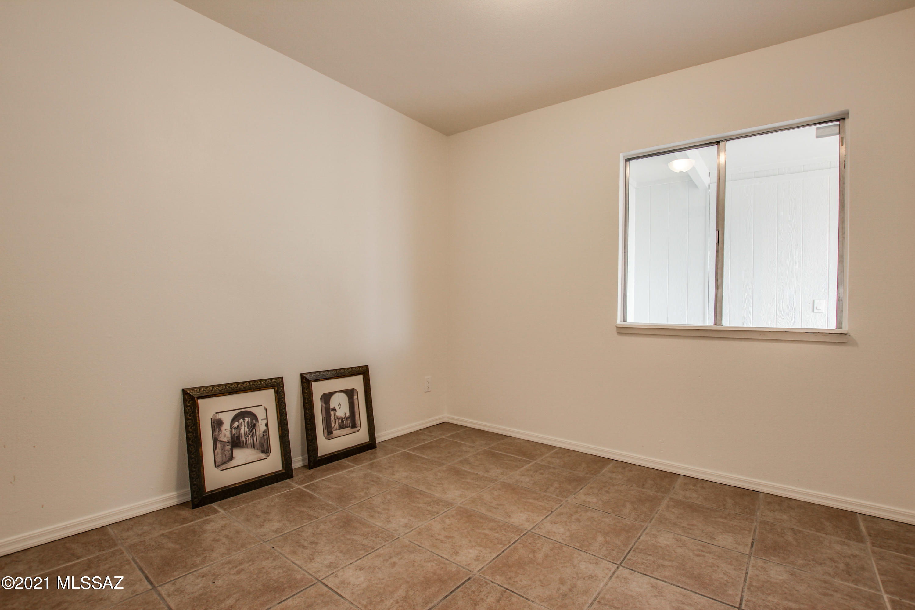 Desert Shadows (119-311) - Residential