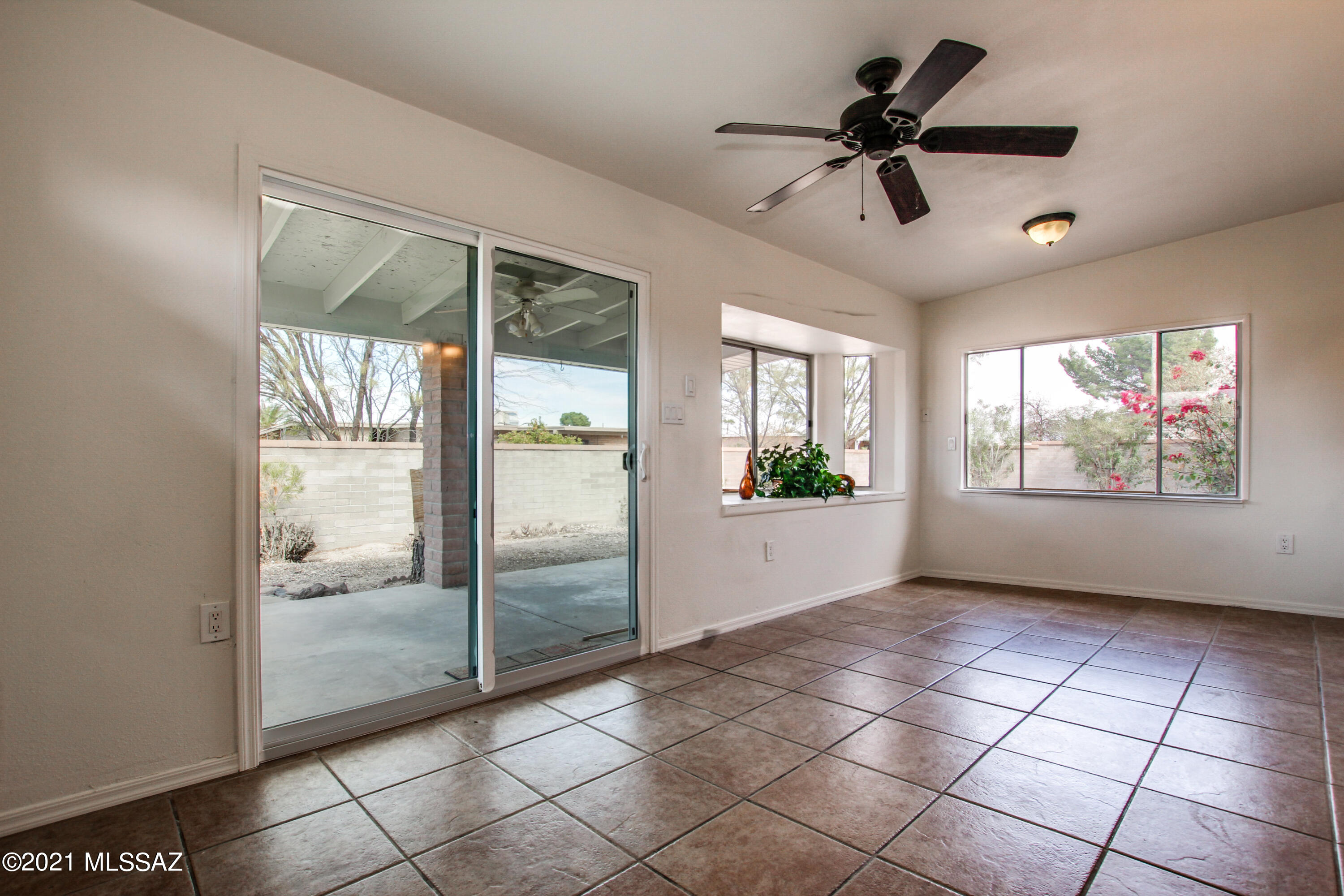 Desert Shadows (119-311) - Residential