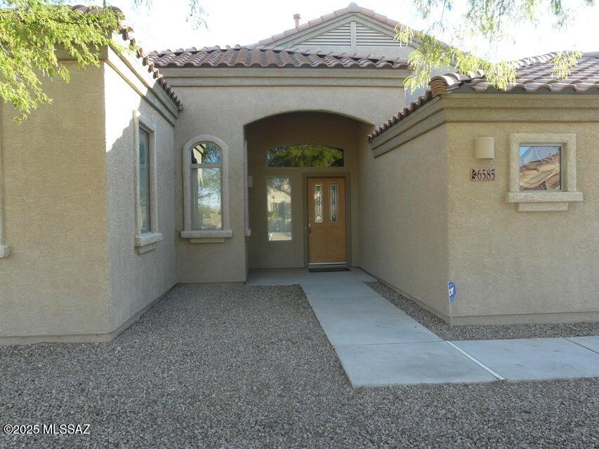 Empire Vista (1-153) - Residential Lease