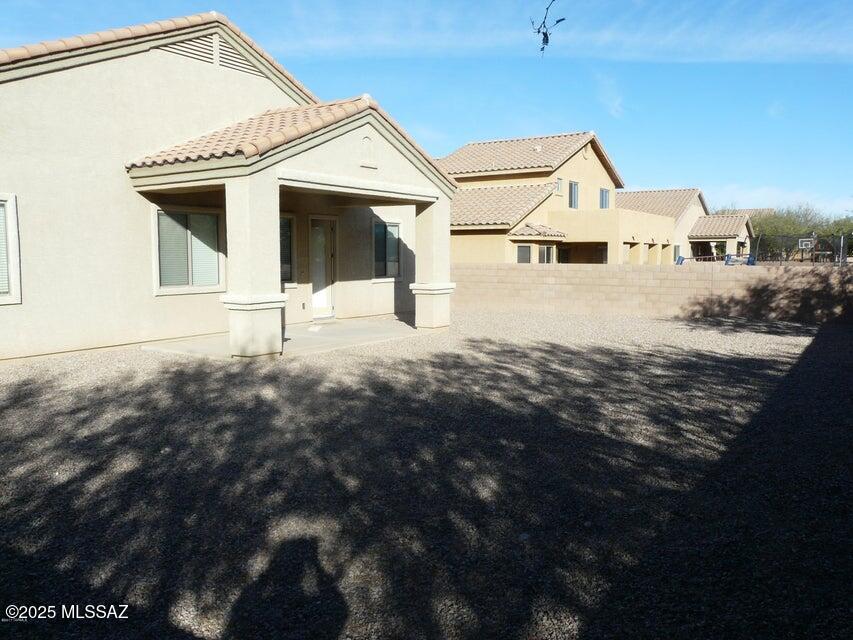 Empire Vista (1-153) - Residential Lease