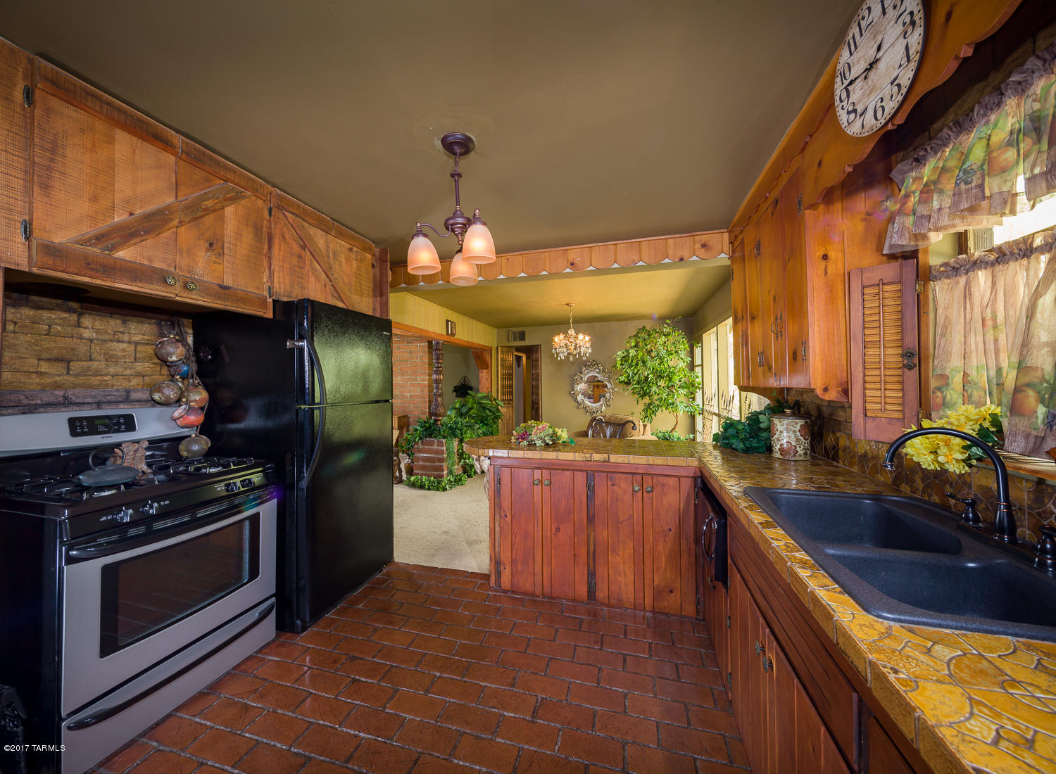 Broadmoor - Residential