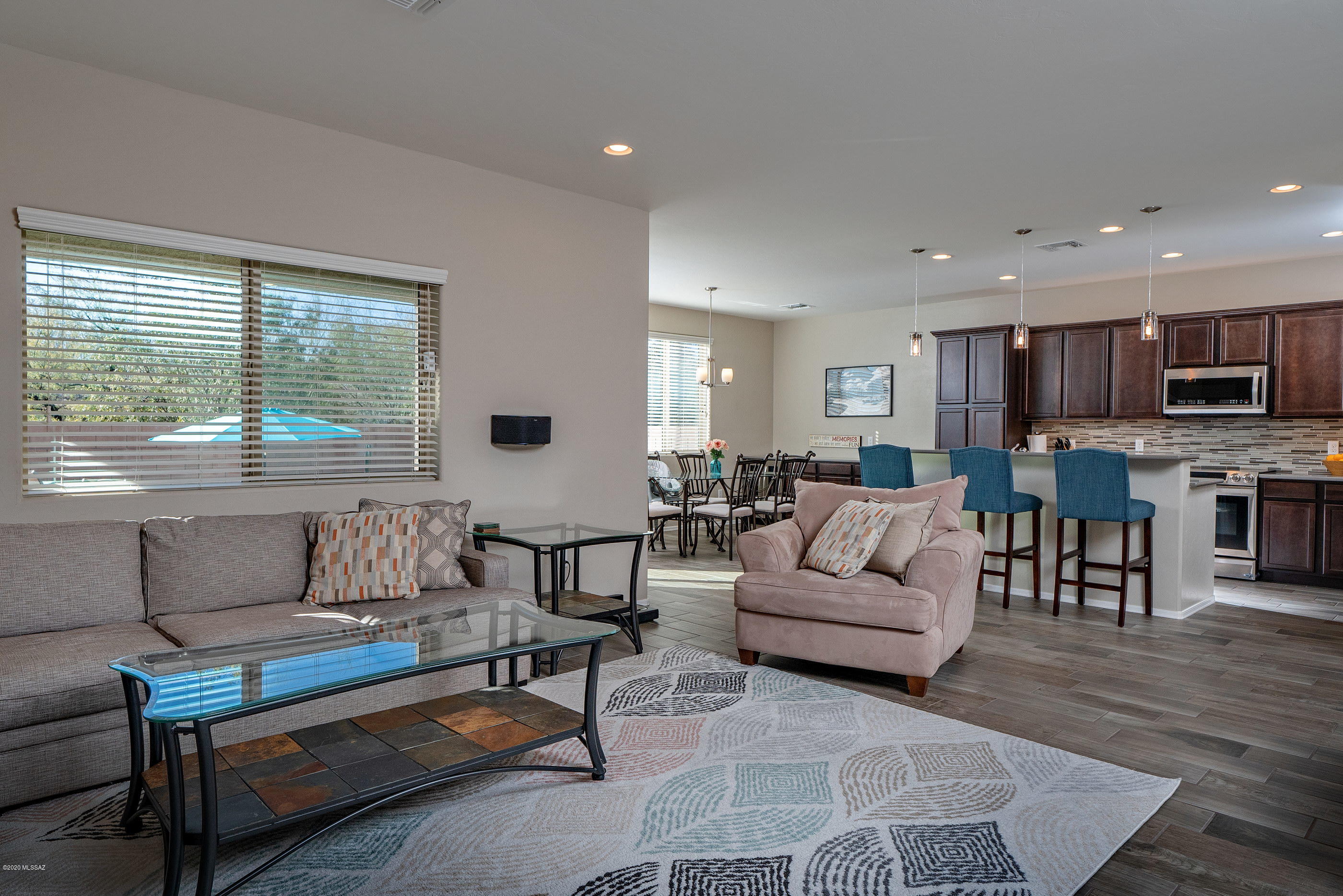 Mariposa Trail - Residential