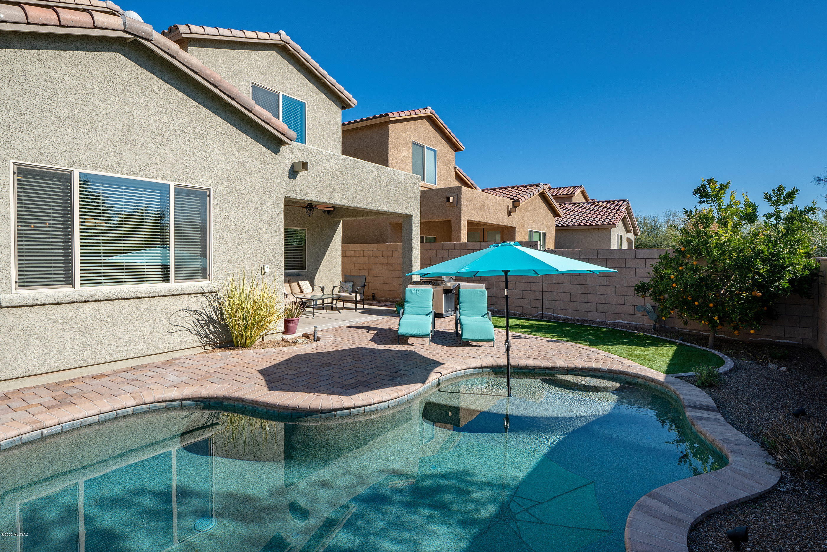 Mariposa Trail - Residential