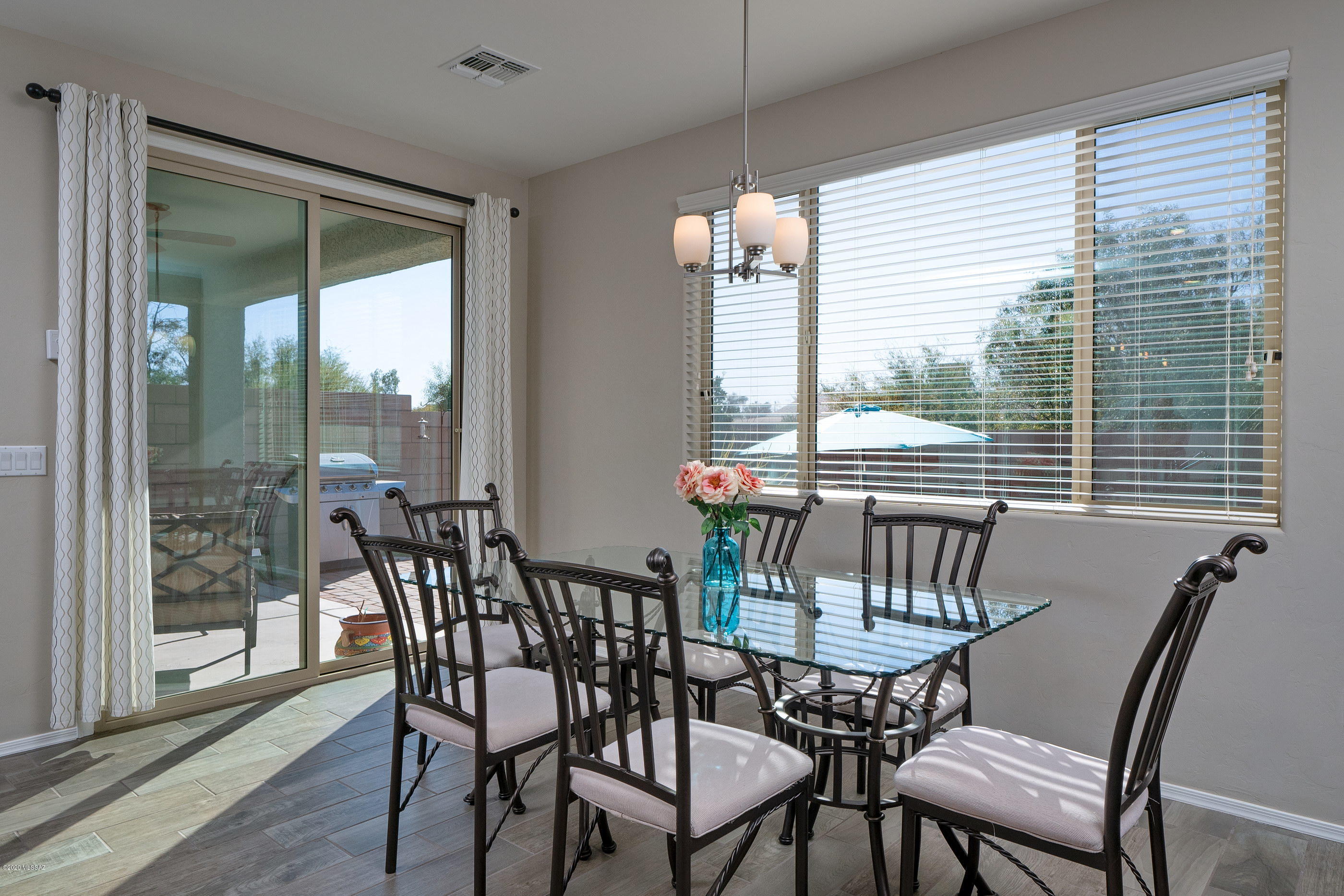 Mariposa Trail - Residential