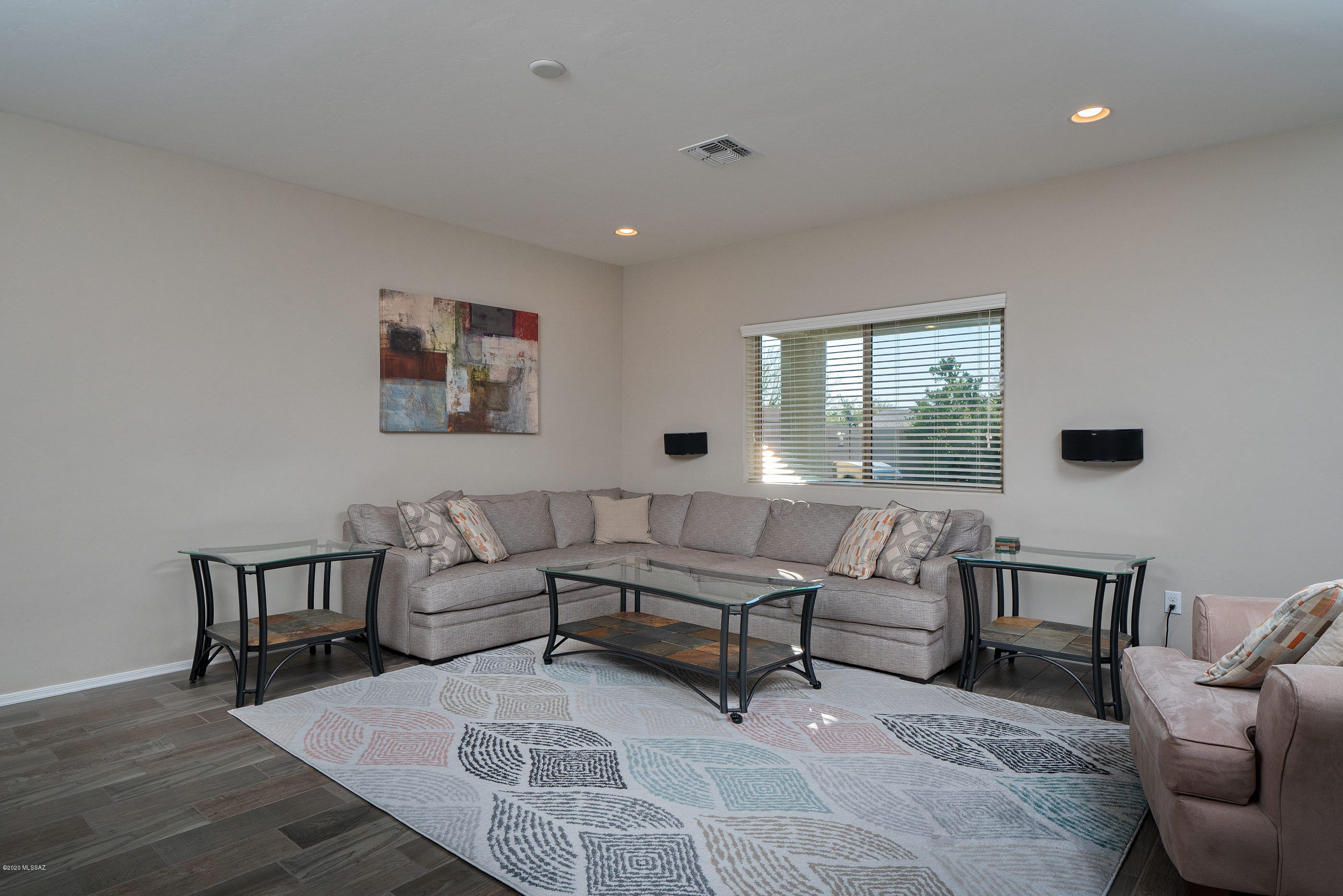 Mariposa Trail - Residential