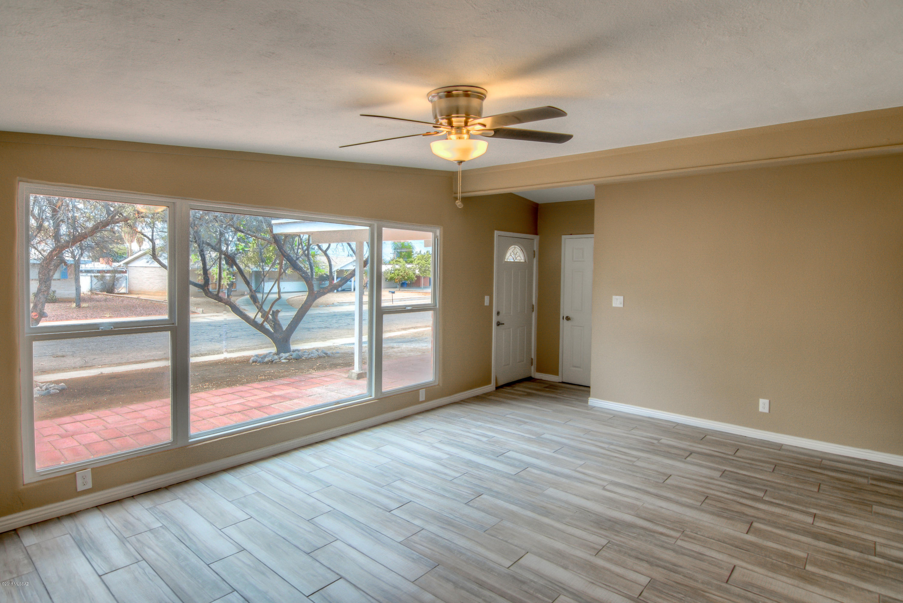 Manana Grande - Residential