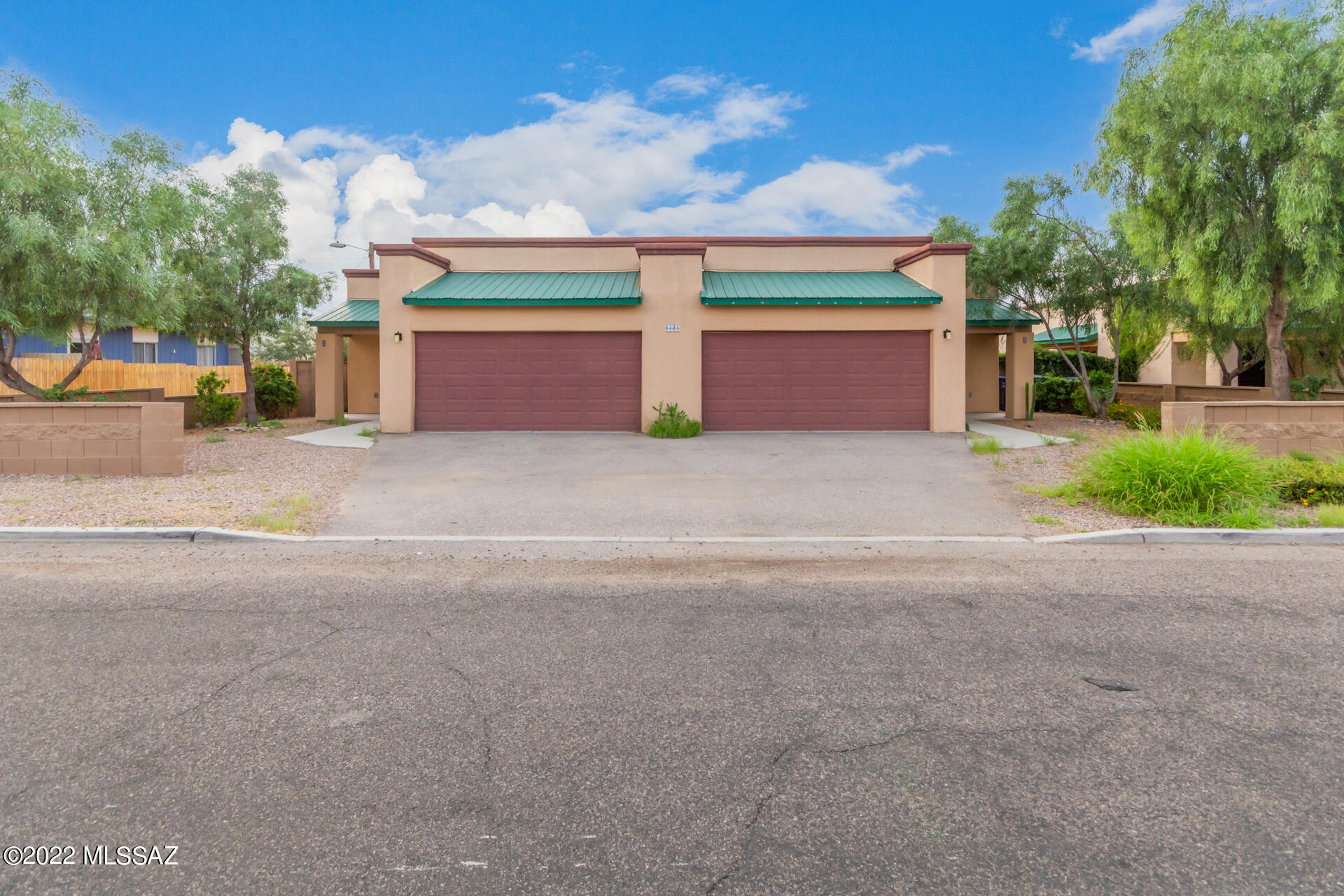 Old Pueblo Heights - Residential Income