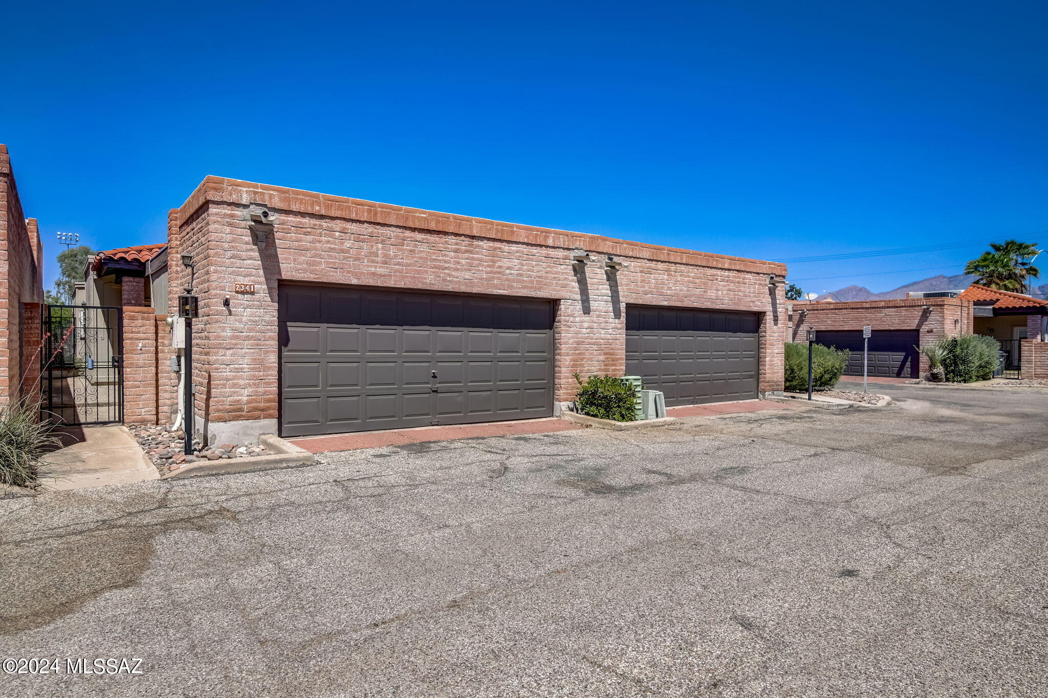Tanque Verde Estates (1-71) - Residential