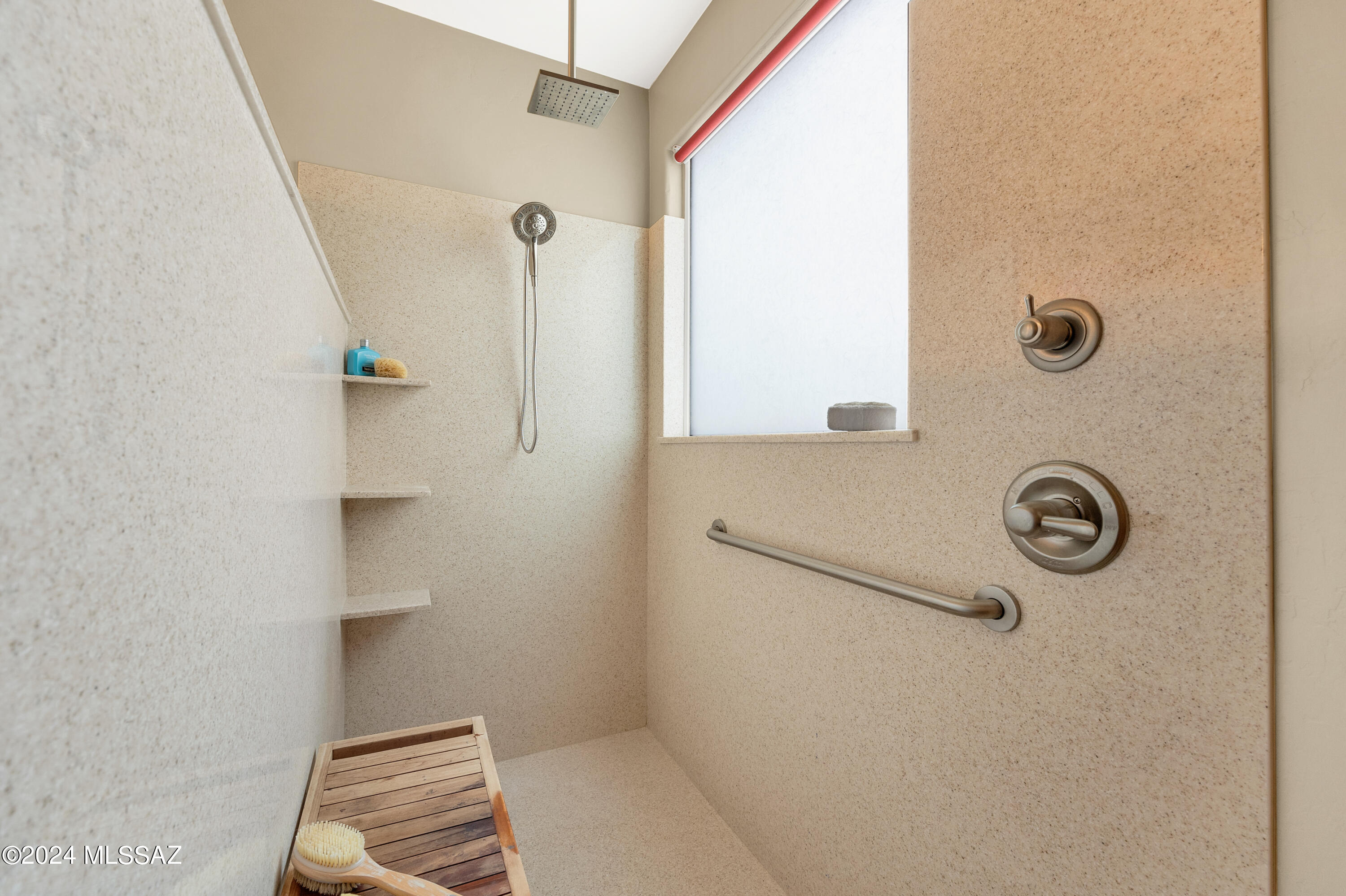 Rancho Vistoso NGHB 10 PCLS S,U & V - Residential