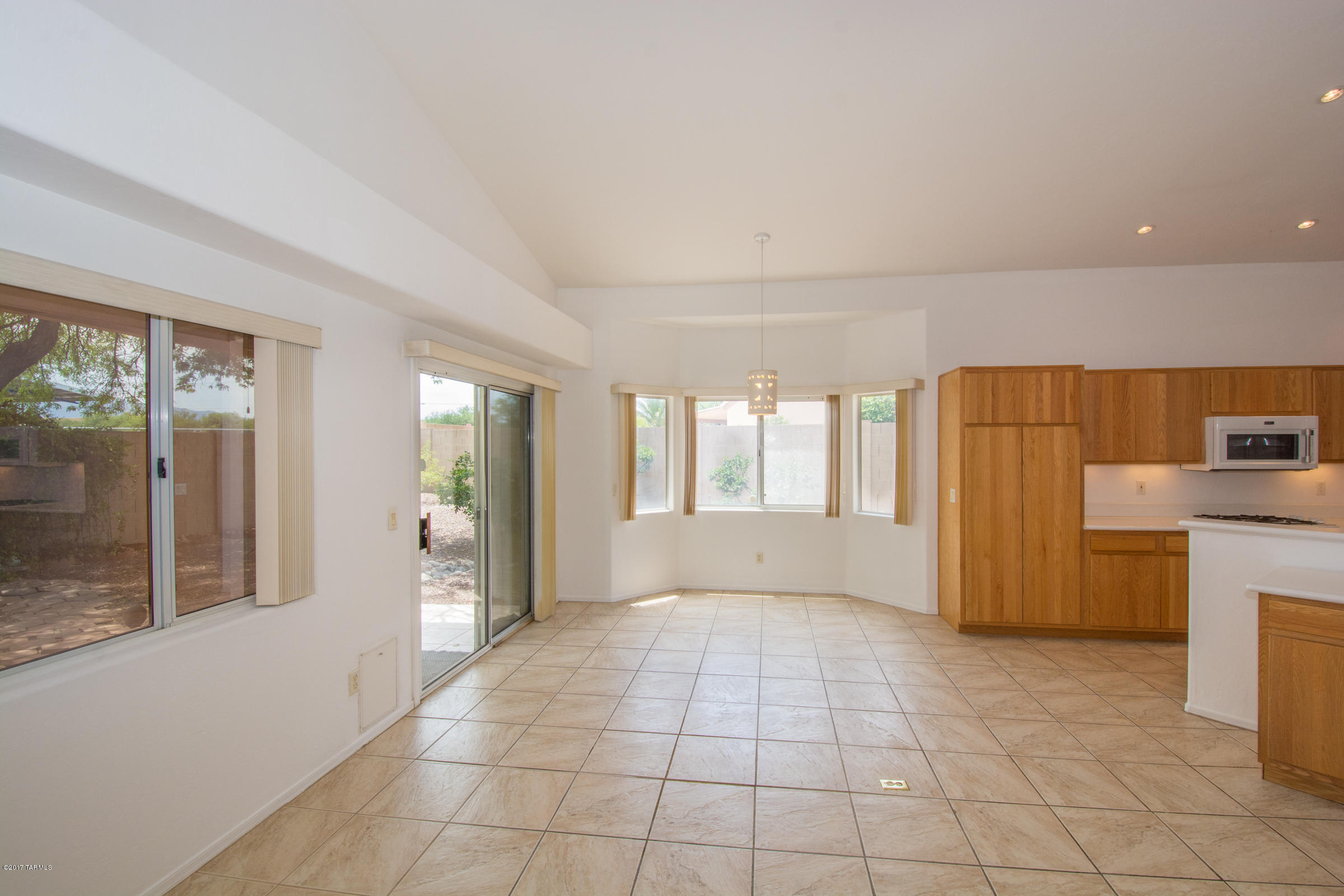 Sierra Linda (1-42) - Residential