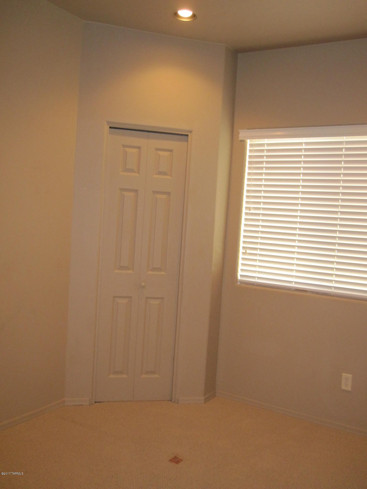 Dos Tiburones Townhouses (1-34) - Residential Lease