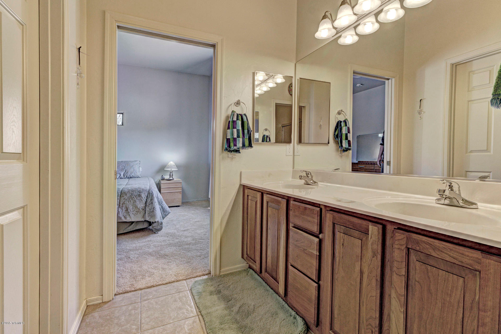 Valley Lane Townhomes (135-169) - Residential