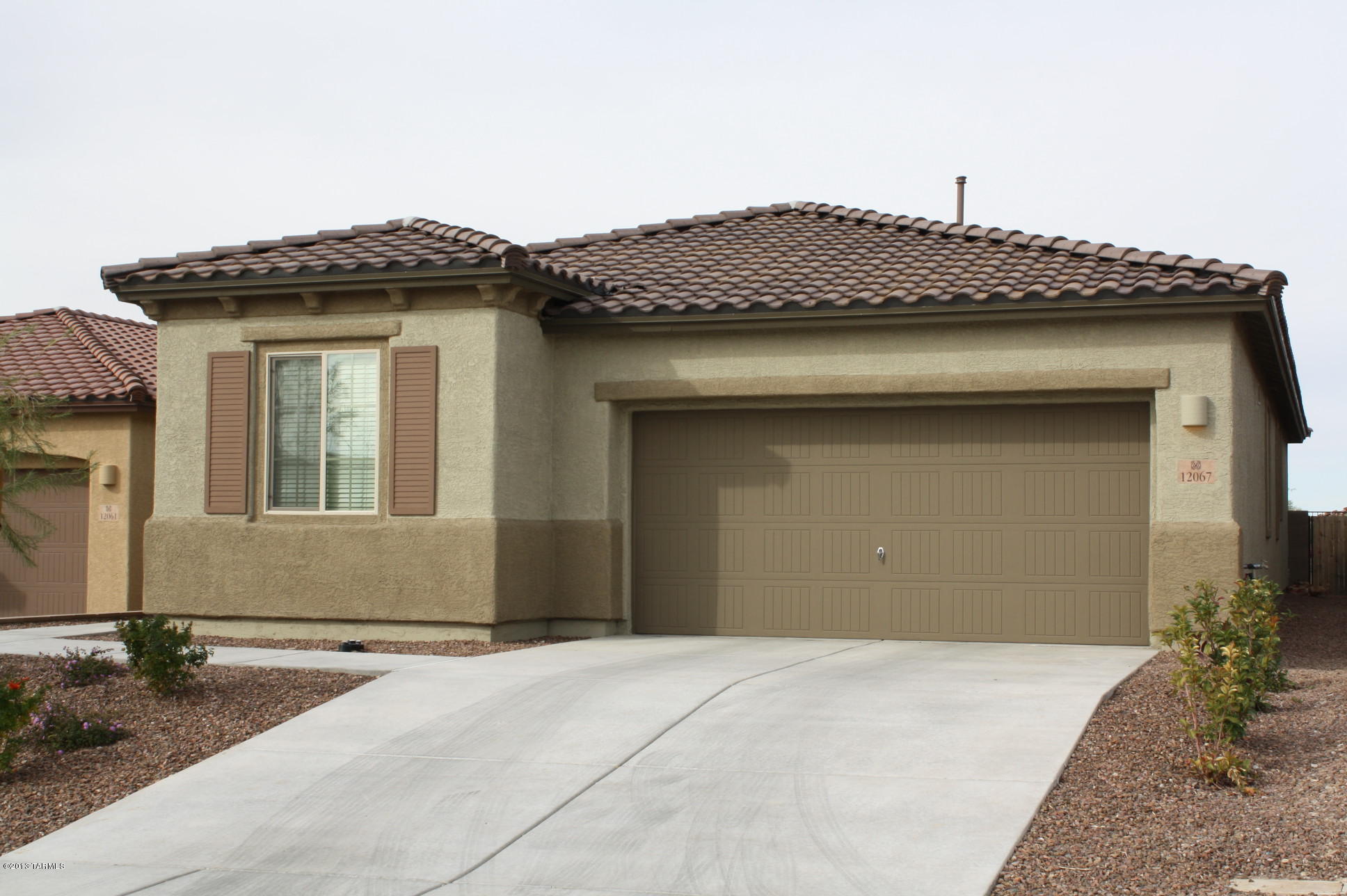 Well maintained 3BD/2BA home located in the Dove Mountain community.  Pet Friendly!  Conveniently located to the shops, restaurants and more.  Beautiful mountain views from your private backyard.  The ranch-style home has been cleverly designed to separate entertaining spaces from living quarters. On one side, you will find a private study just off the entry, formal dining room, a spacious kitchen and an open great room. On the other, a luxurious master suite and inviting bedrooms. This home also includes 8' interior doors, extended patio, stainless steel appliances,granite countertops in the kitchen and bathrooms, 2 car garage. This one won't last long!  Call today for a showing.