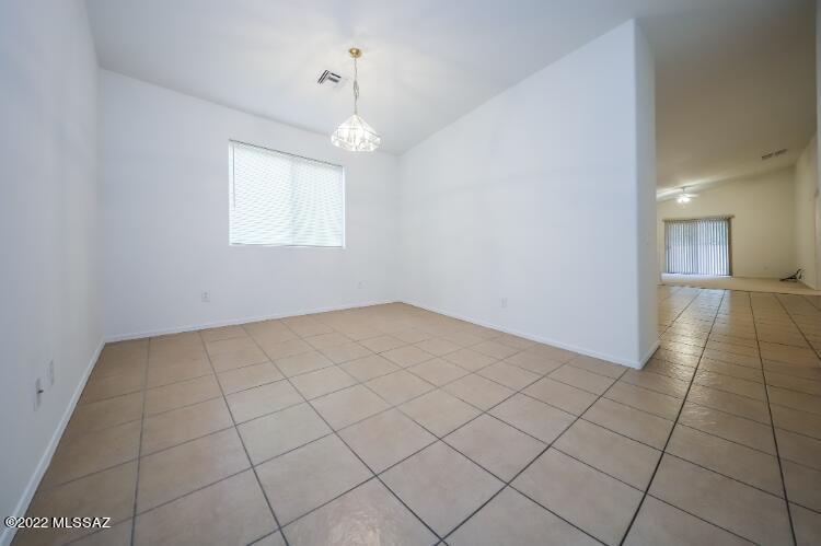 Desert Point Estates (1-76) - Residential Lease