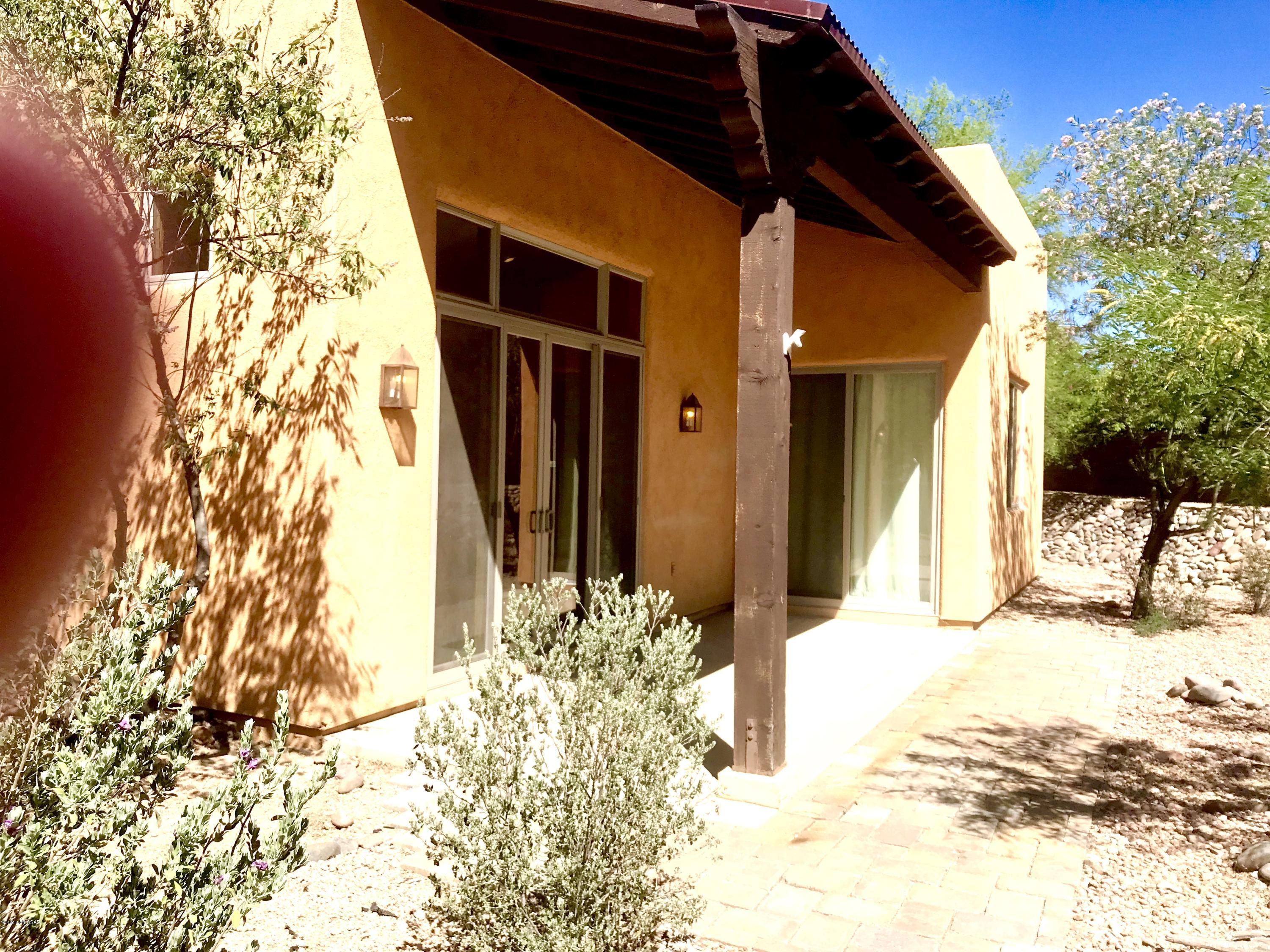 Barrio Trails Head - Residential