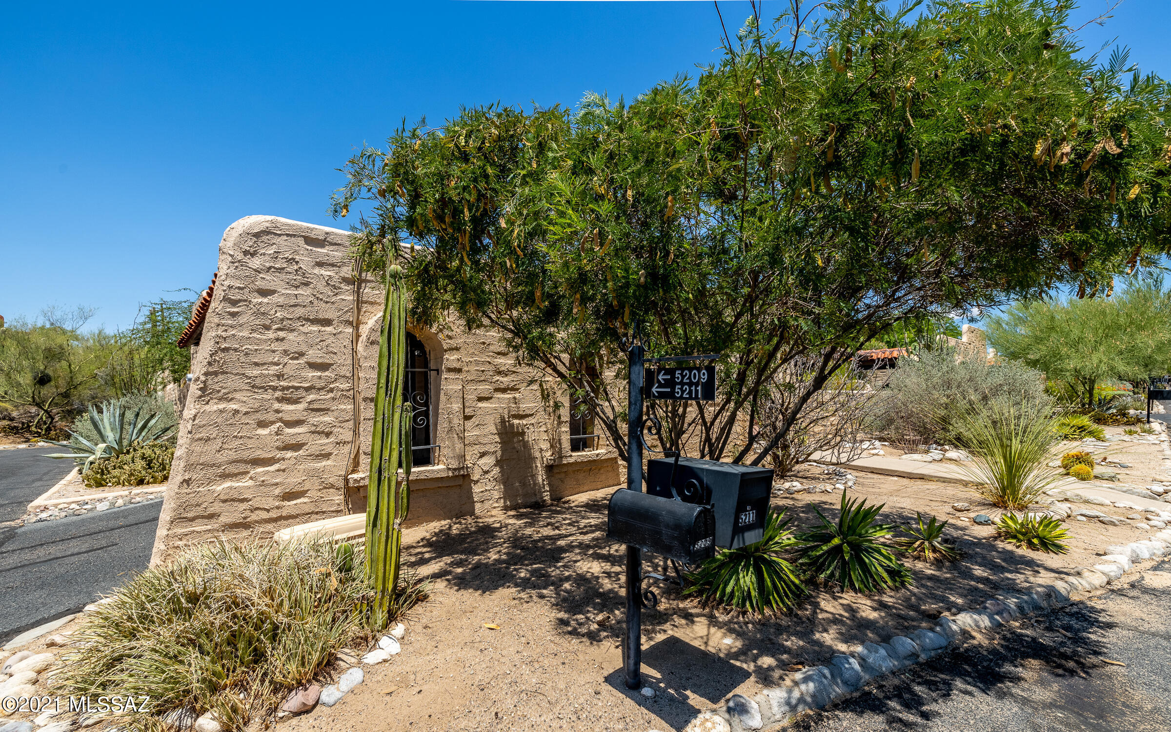 Pueblo Villas - Residential