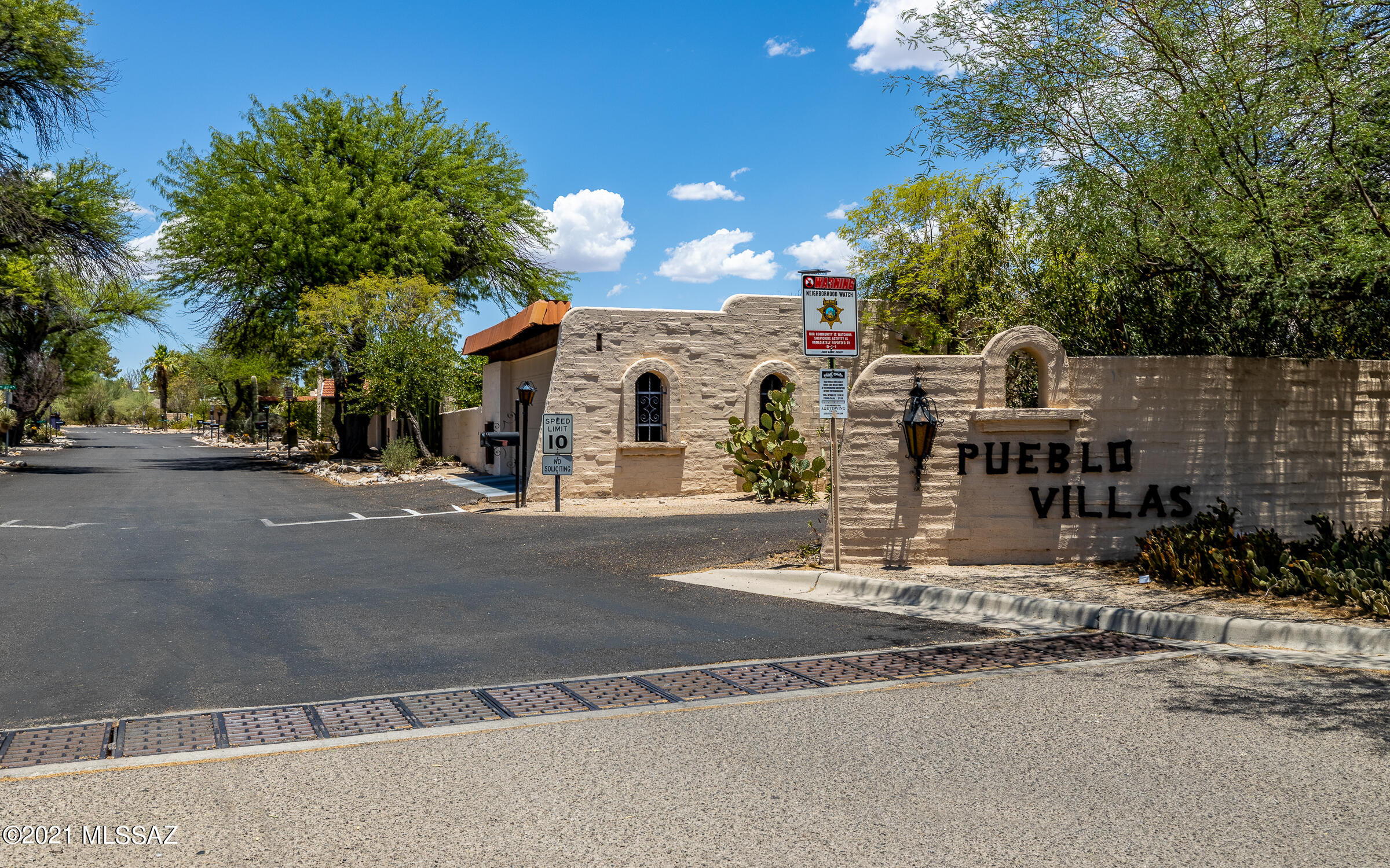 Pueblo Villas - Residential