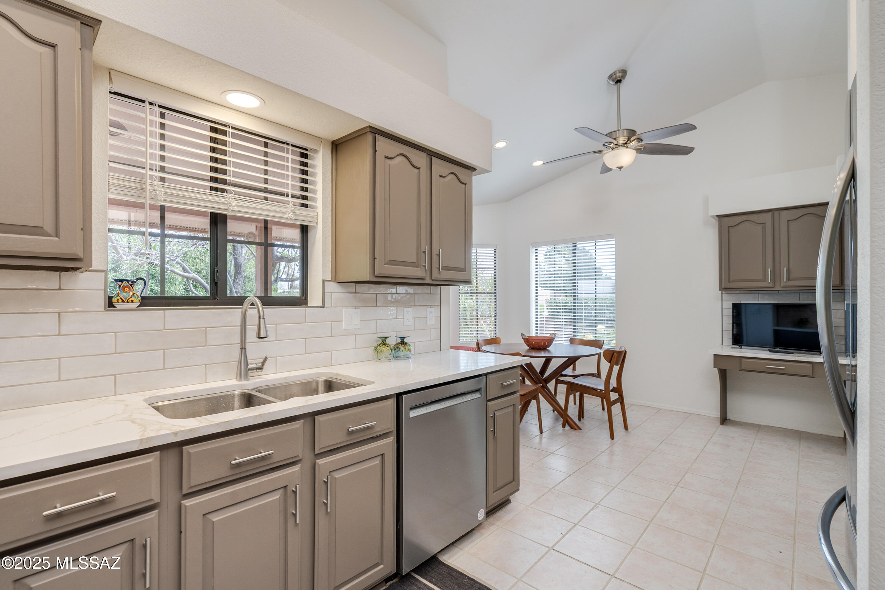 Green Valley Country Club Estates (155-376) - Residential