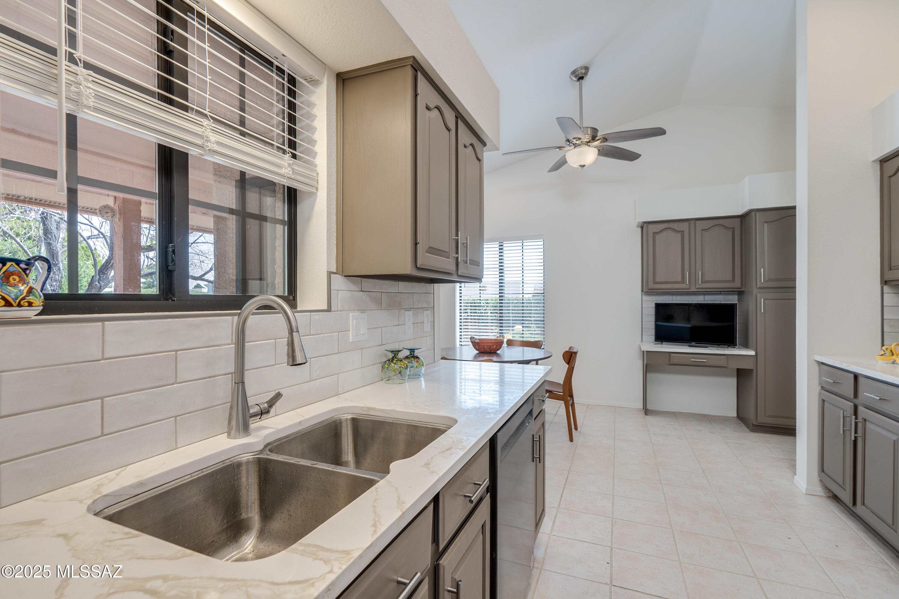 Green Valley Country Club Estates (155-376) - Residential