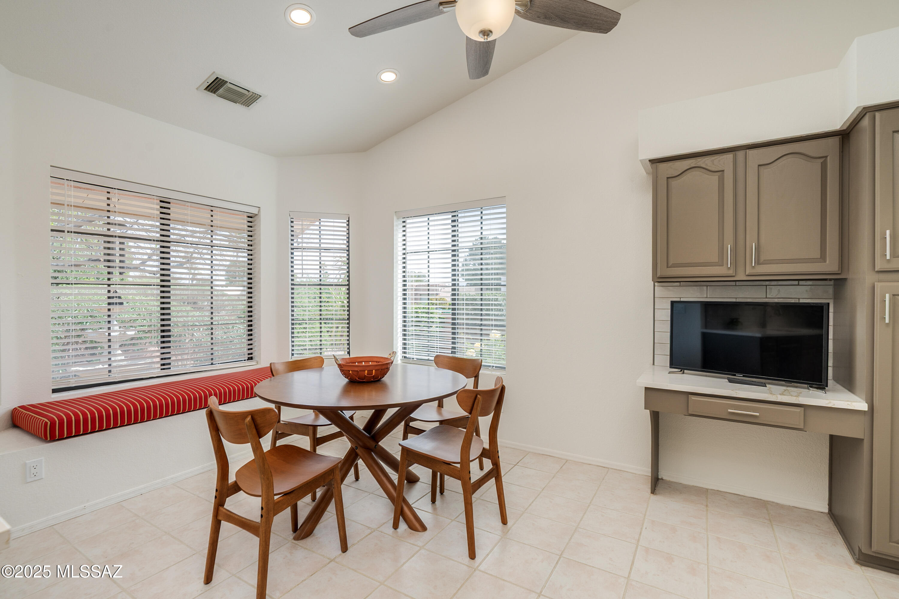 Green Valley Country Club Estates (155-376) - Residential