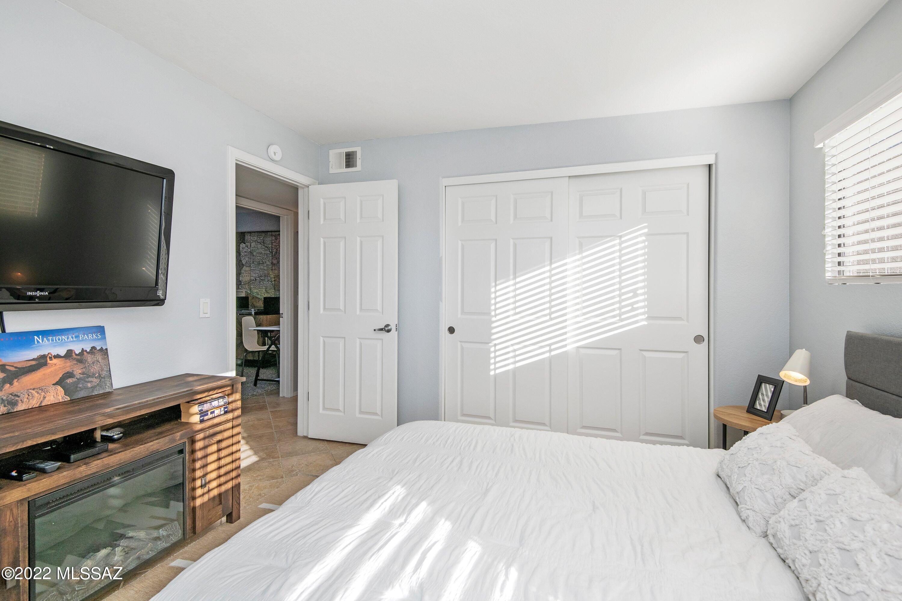 Greens at Ventana Canyon - Residential