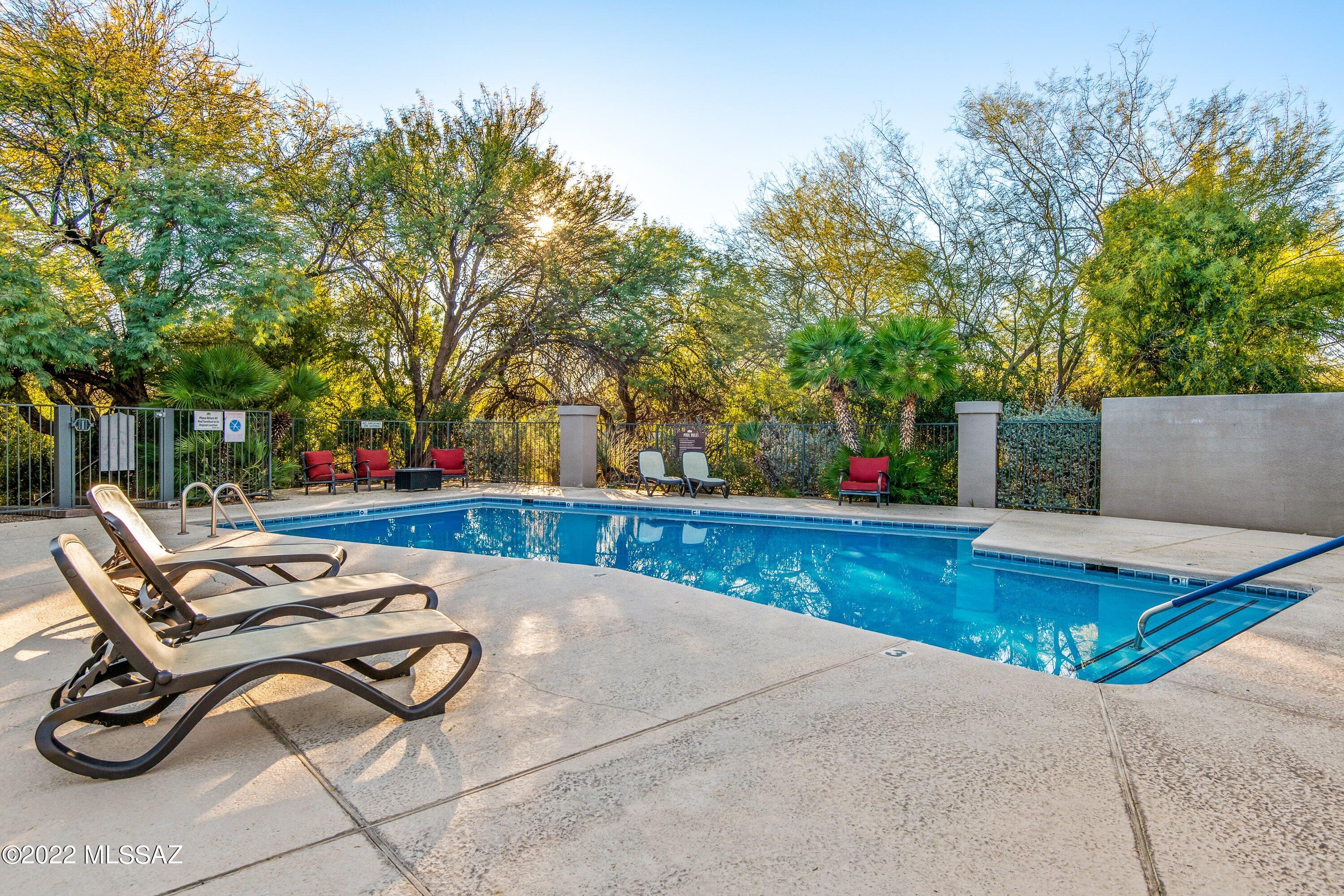 Greens at Ventana Canyon - Residential