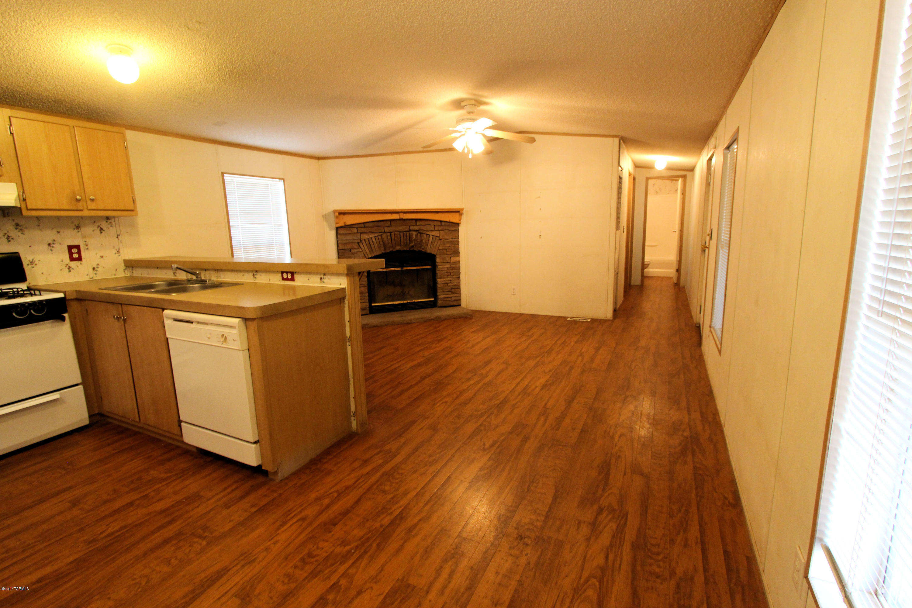 Mescal Lakes - Residential