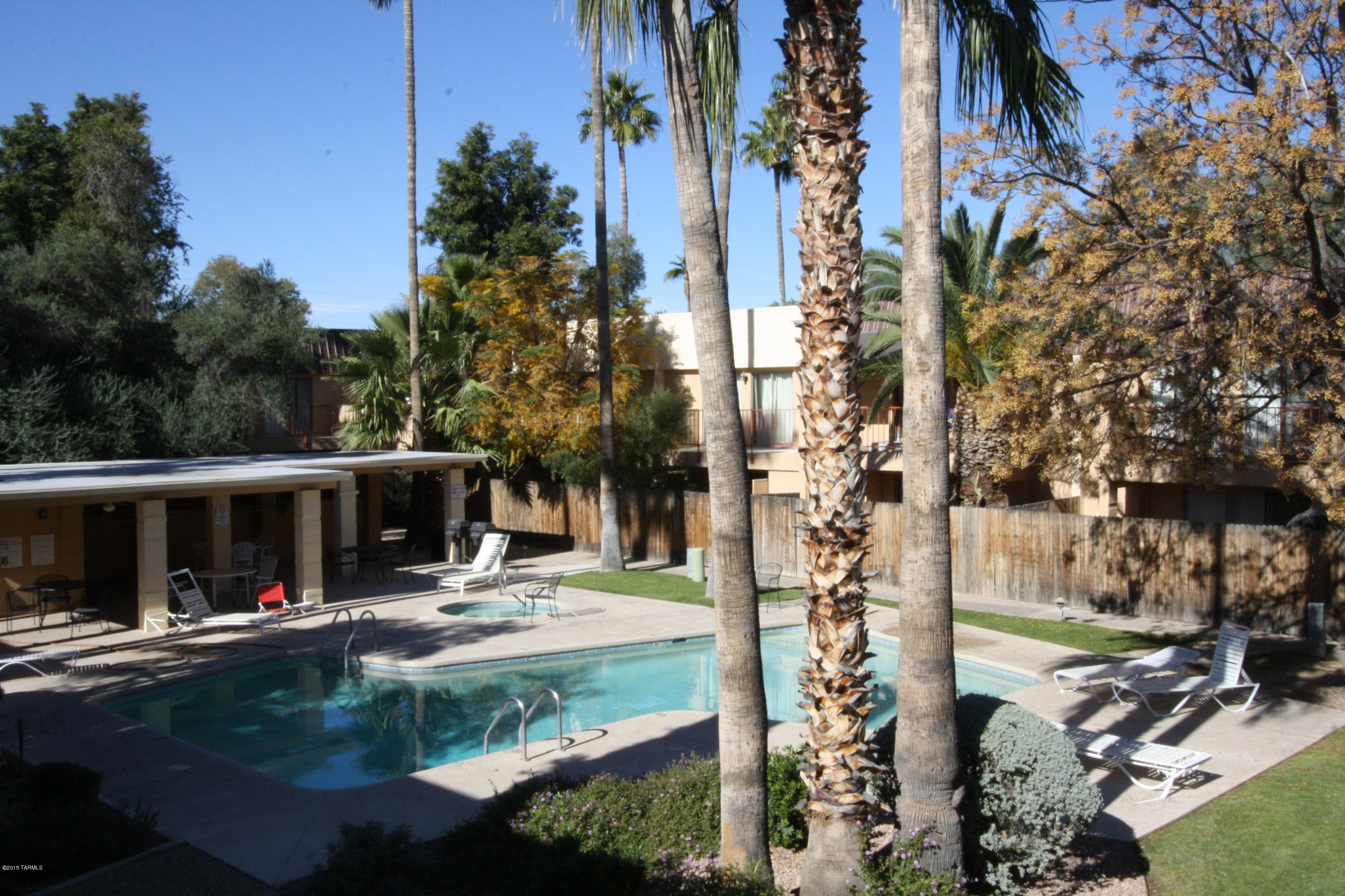Villa Paraiso (1-67) - Residential Lease
