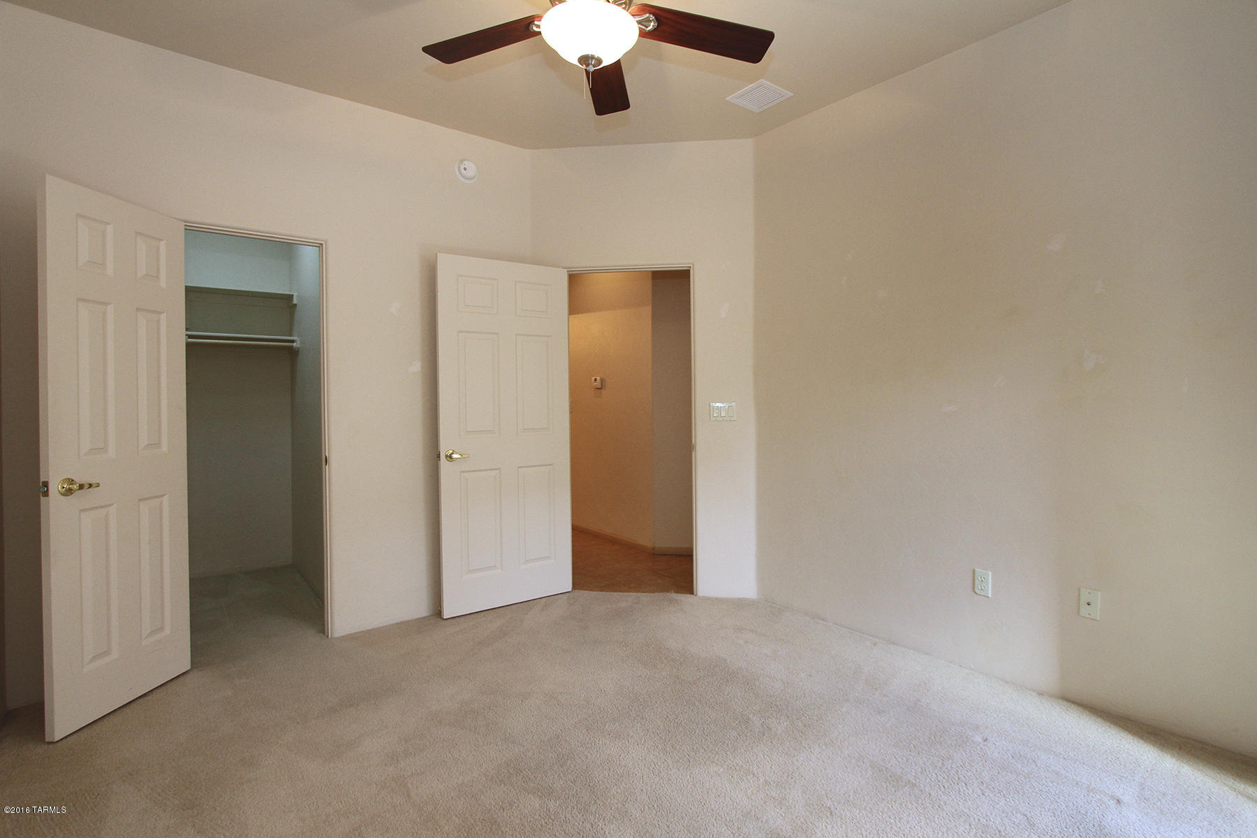 Kinney Village (1-112) - Residential