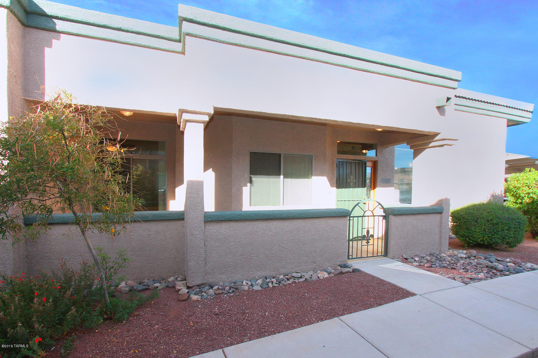 Kinney Village (1-112) - Residential