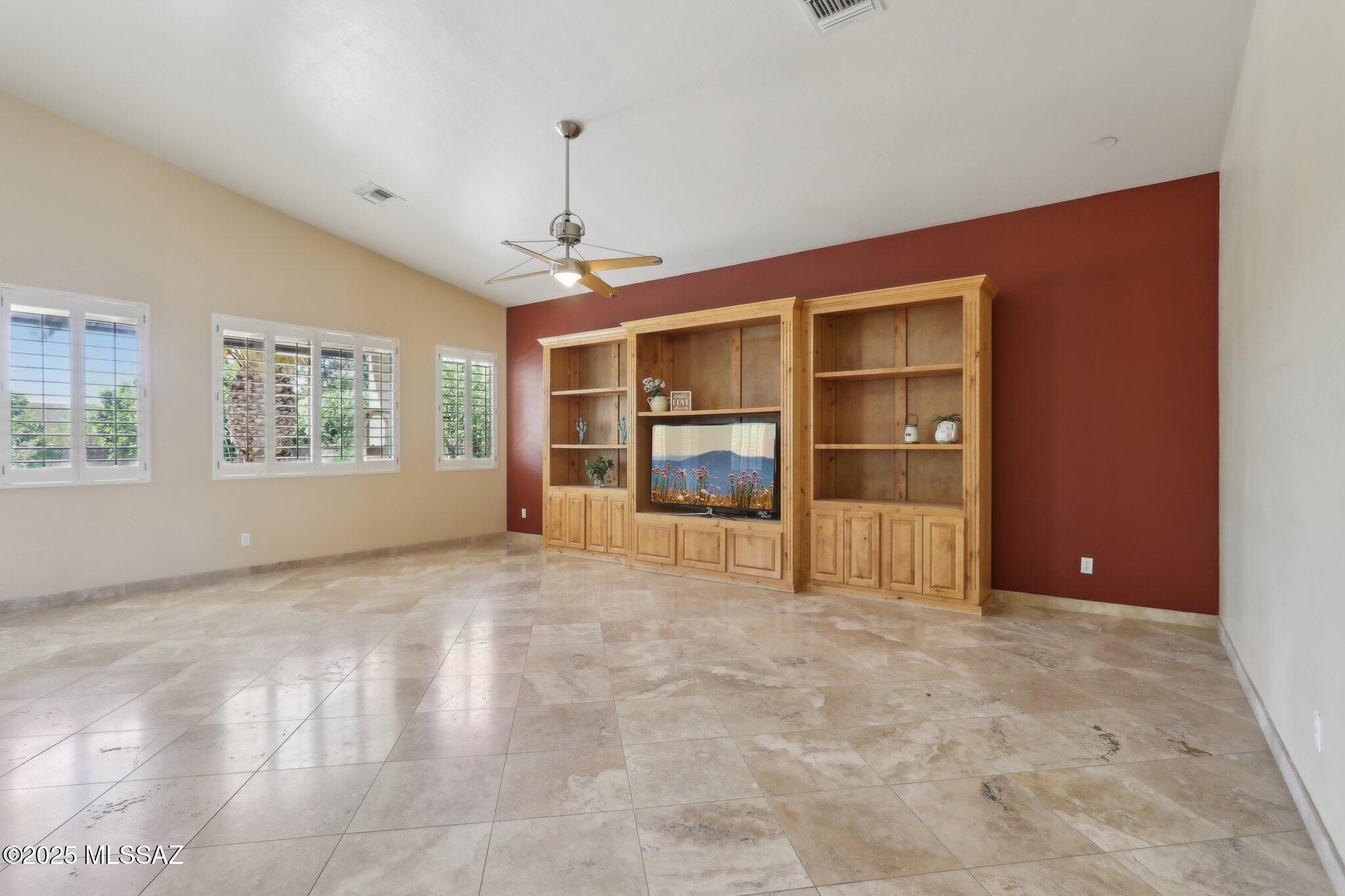 Vista Montana - Residential