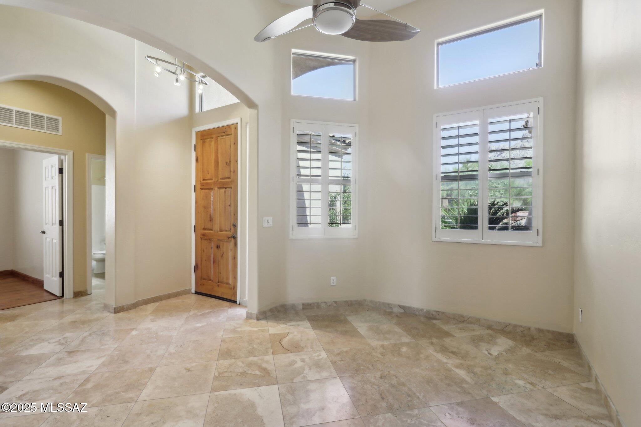 Vista Montana - Residential