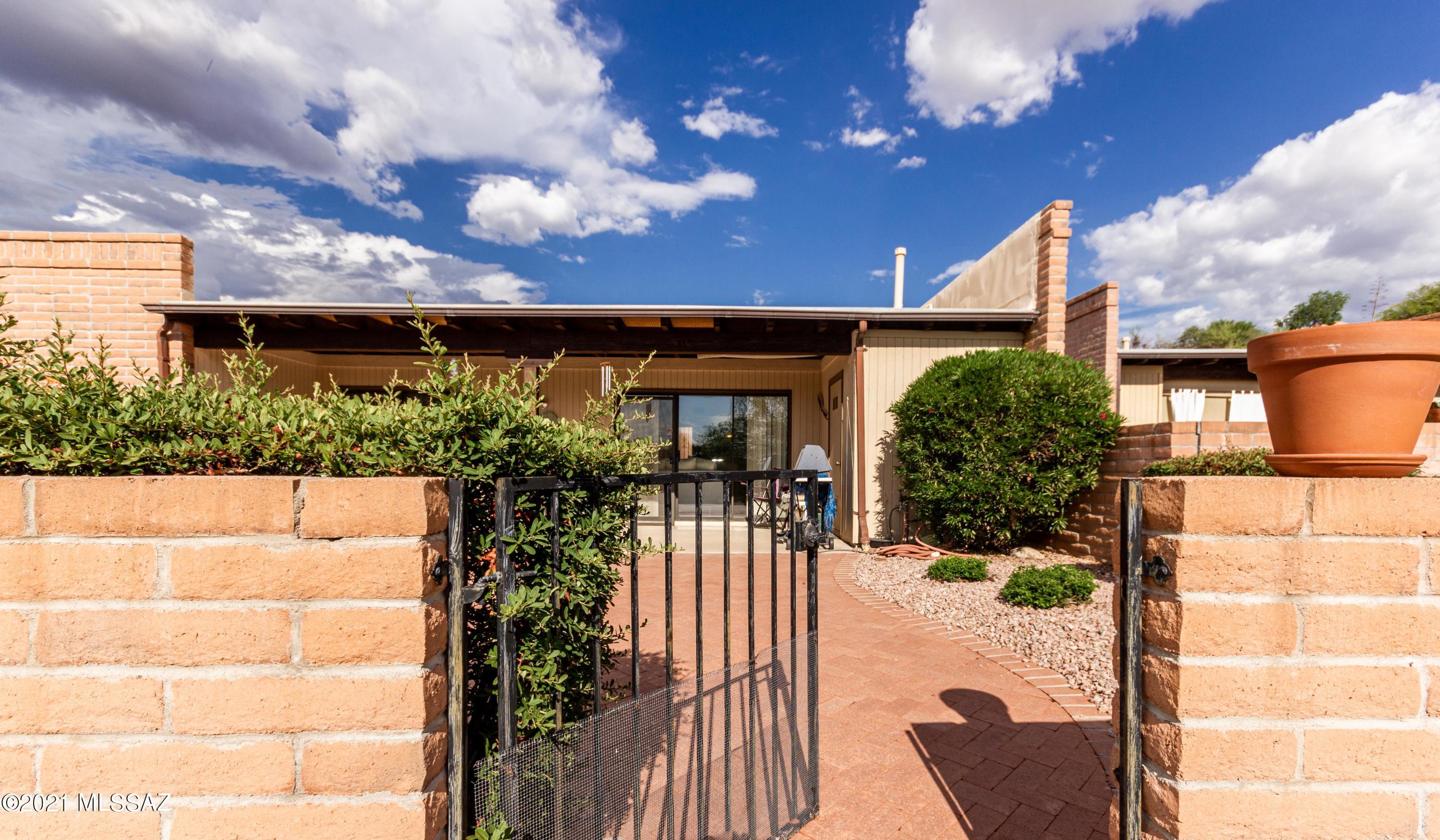 La Cholla Hills(354-439) - Residential