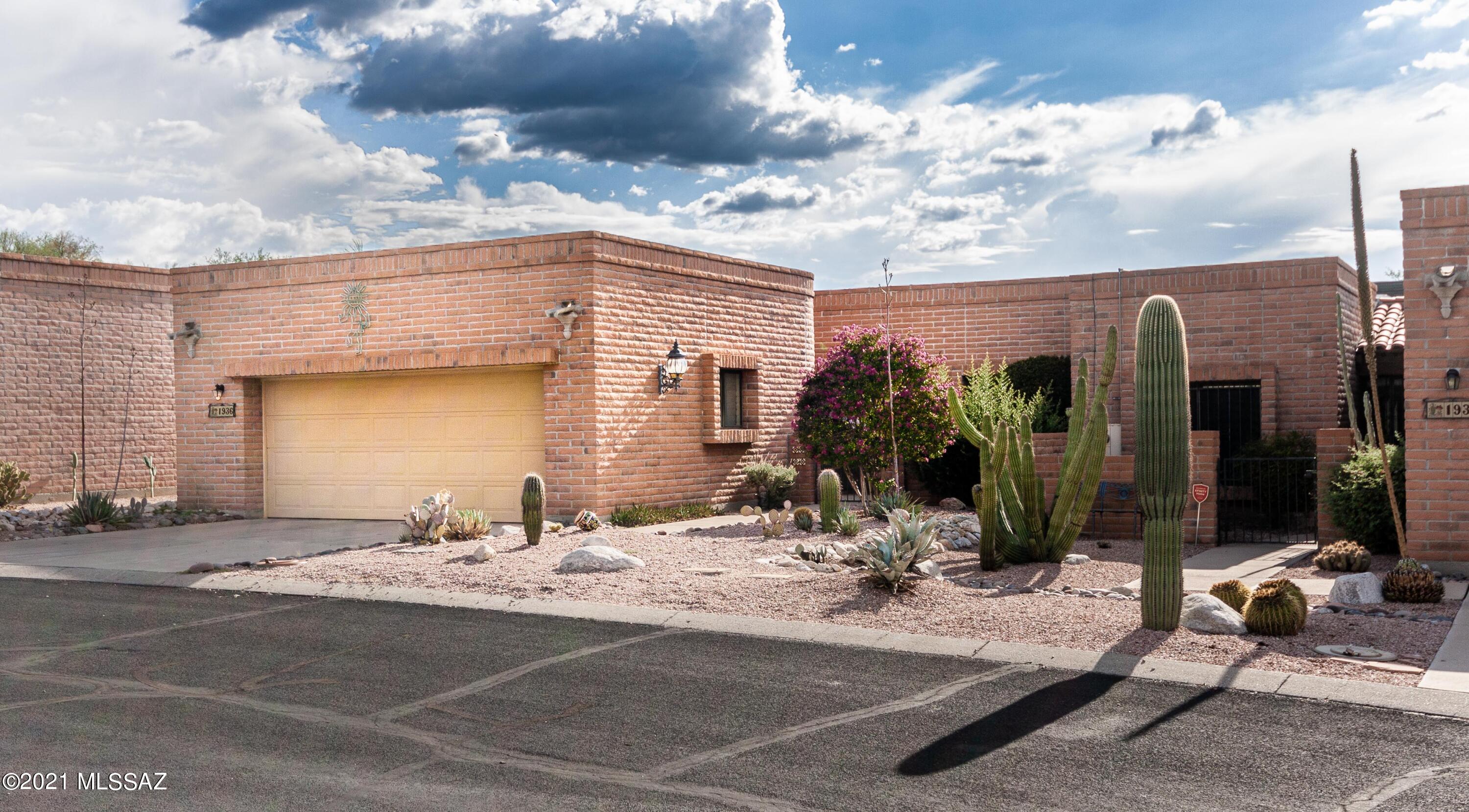 La Cholla Hills(354-439) - Residential