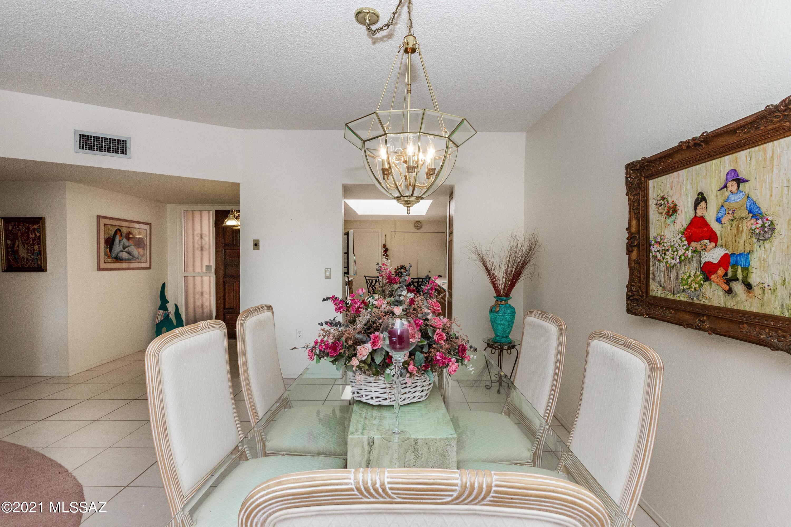 La Cholla Hills(354-439) - Residential