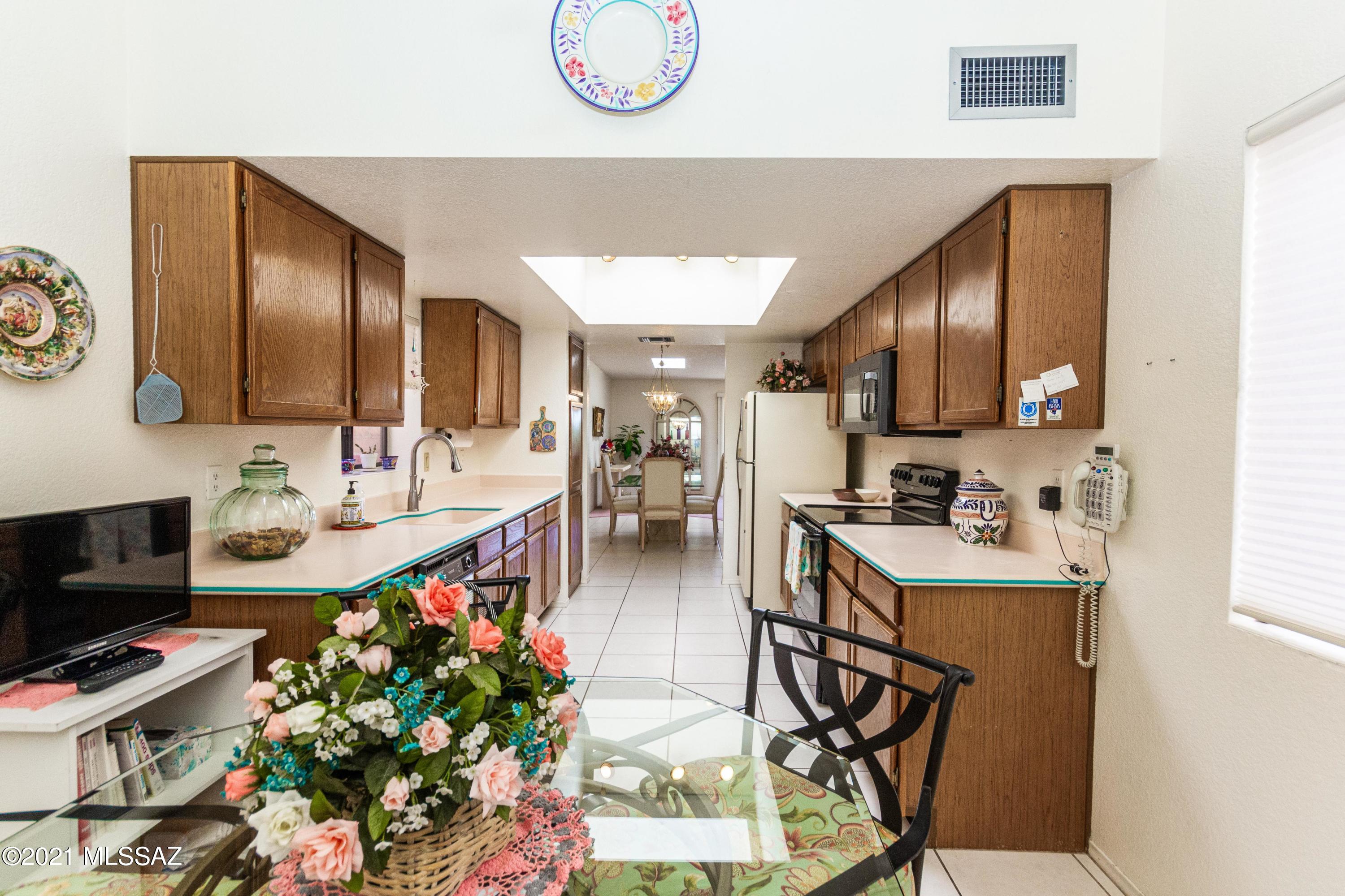 La Cholla Hills(354-439) - Residential