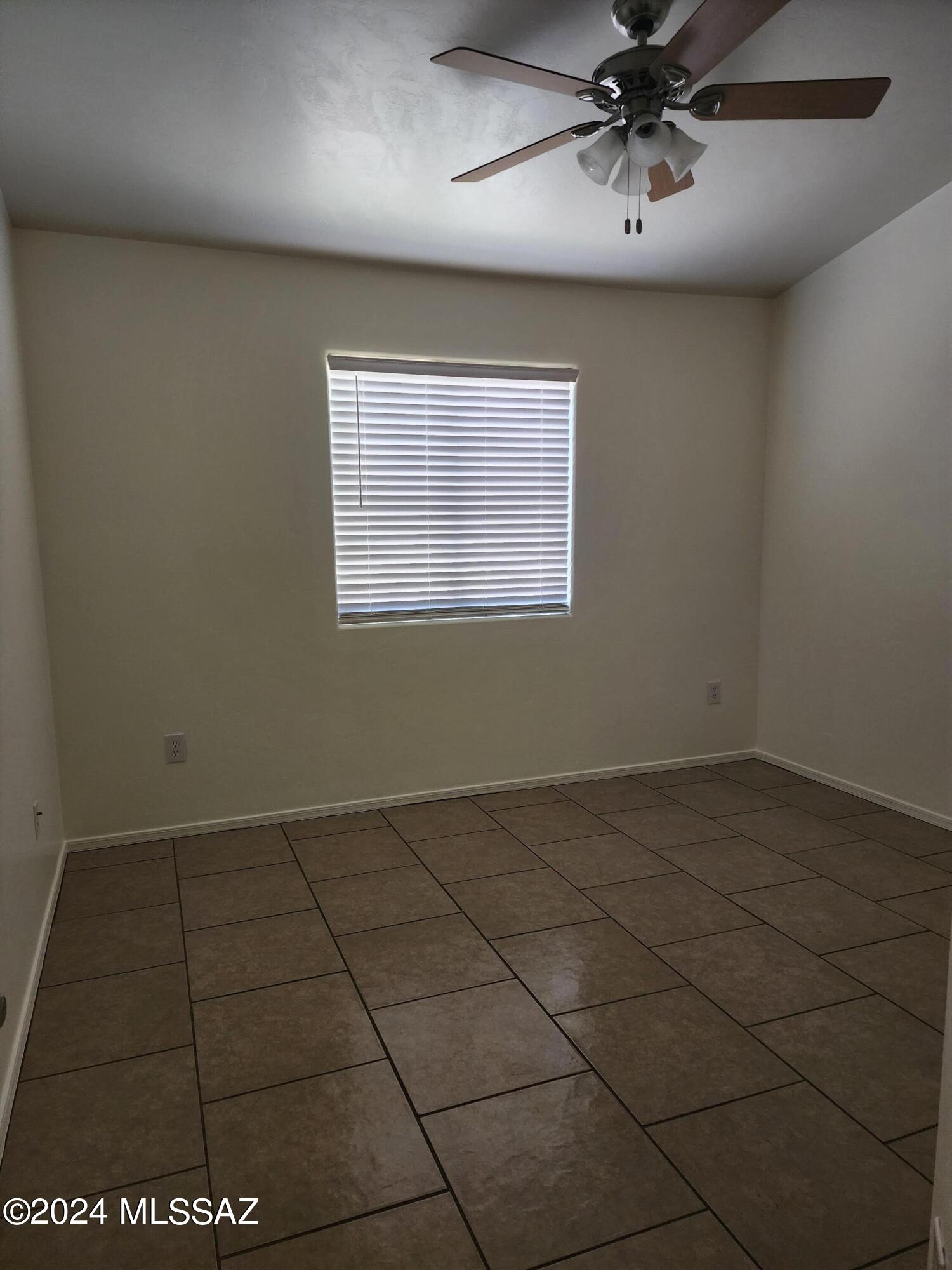 Silverbell Trails (1-42) - Residential Lease
