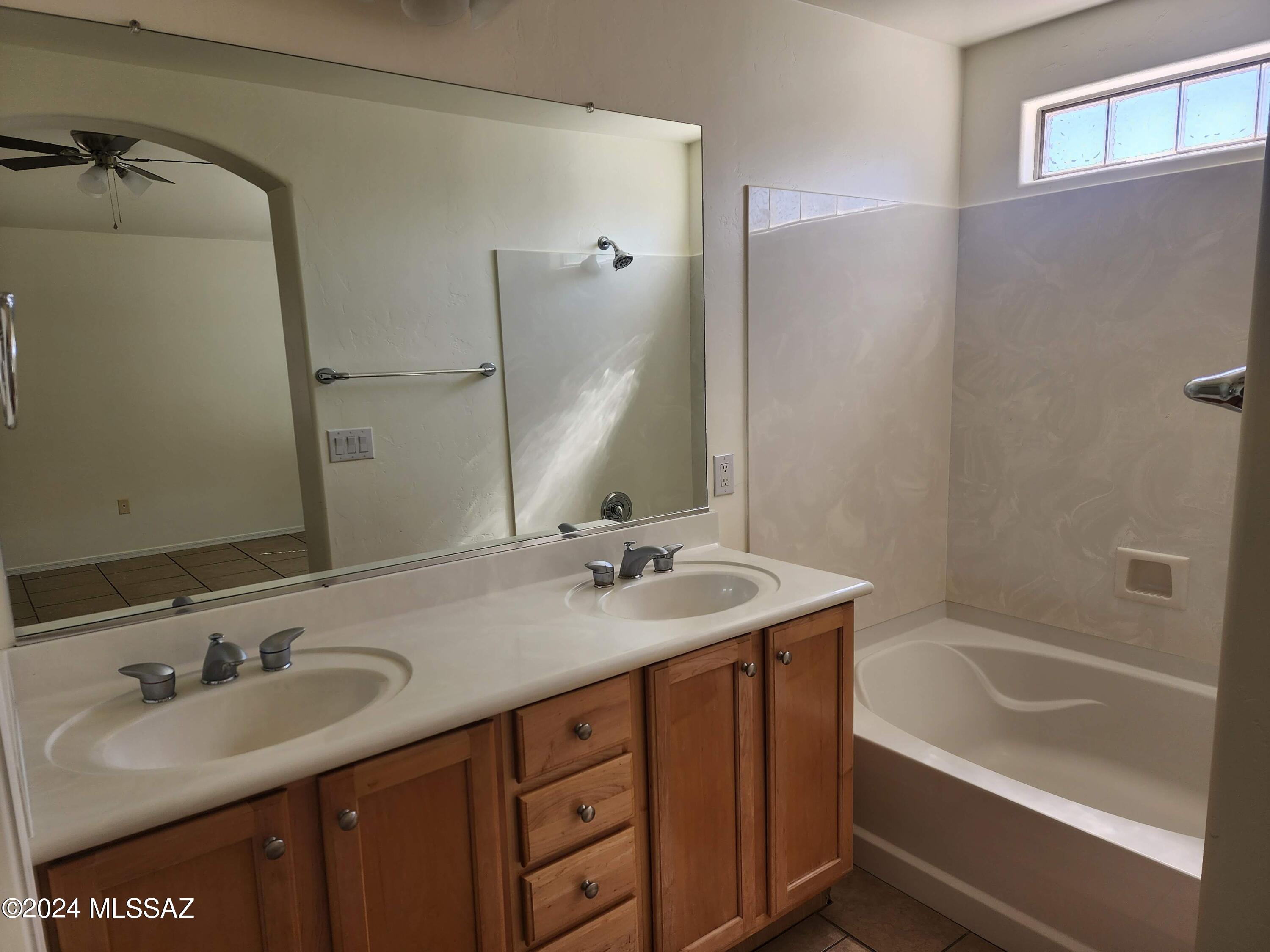 Silverbell Trails (1-42) - Residential Lease